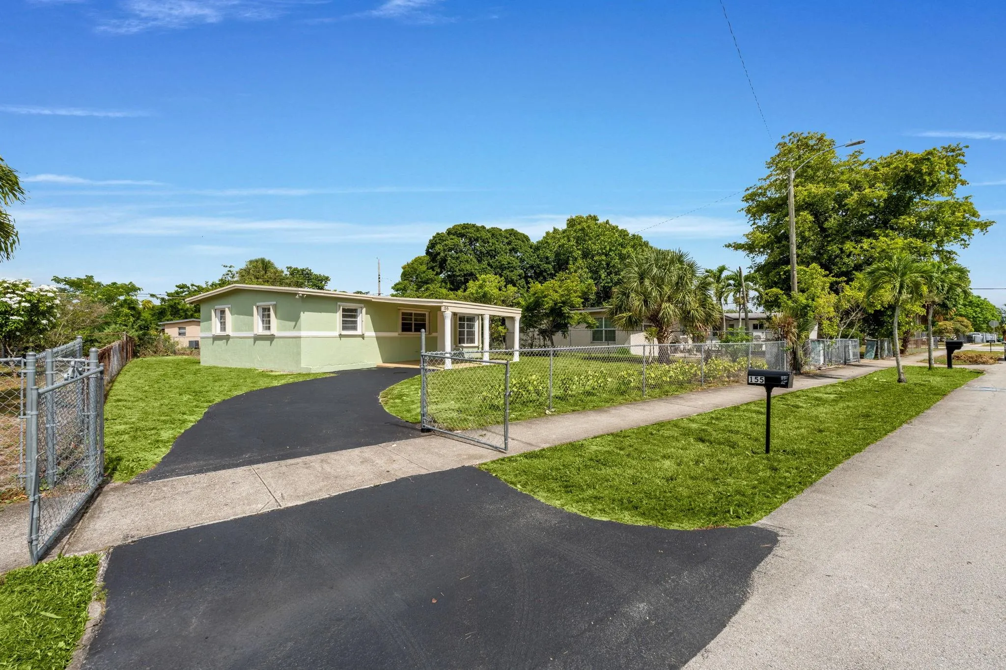 155 NW 29th Ave