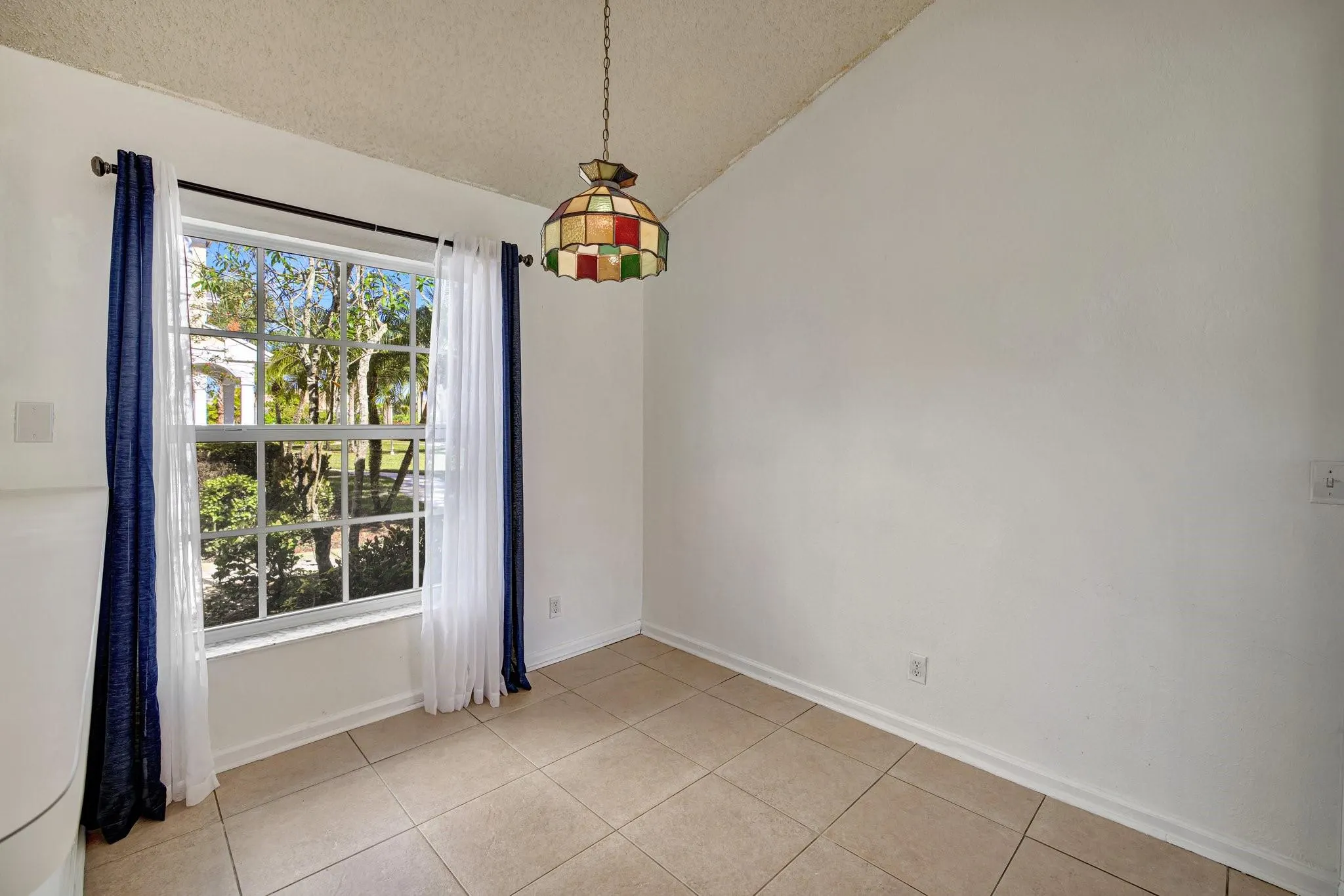 10890 Sea Hibiscus Ln, #1