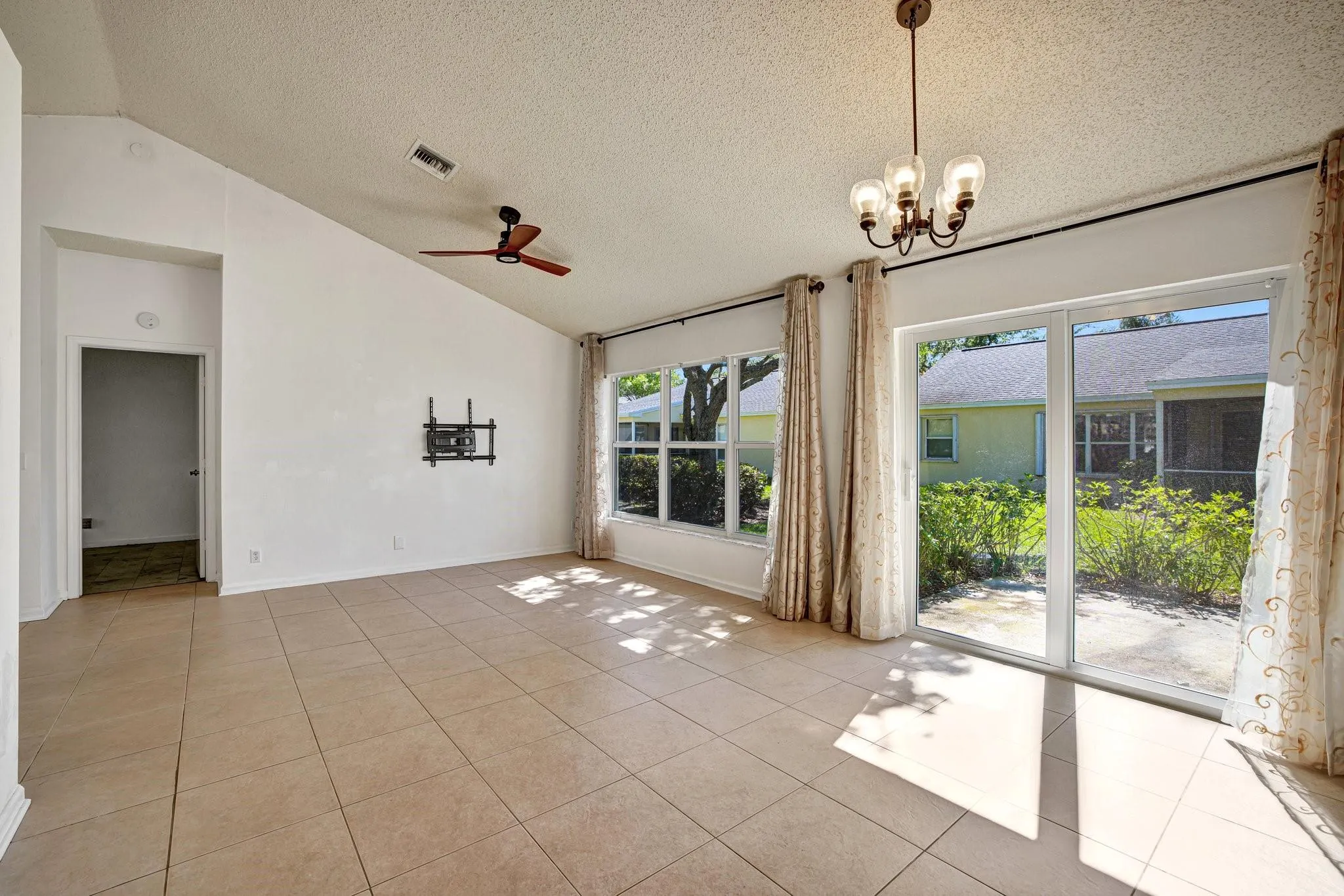 10890 Sea Hibiscus Ln, #1