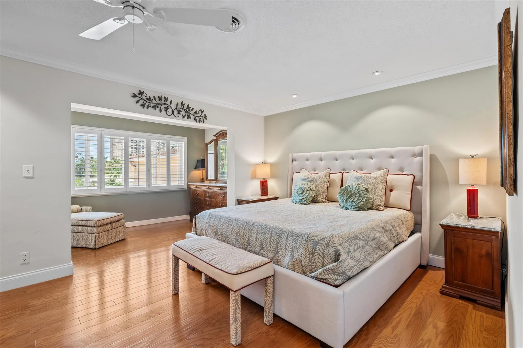 5400 N Ocean Blvd, #1