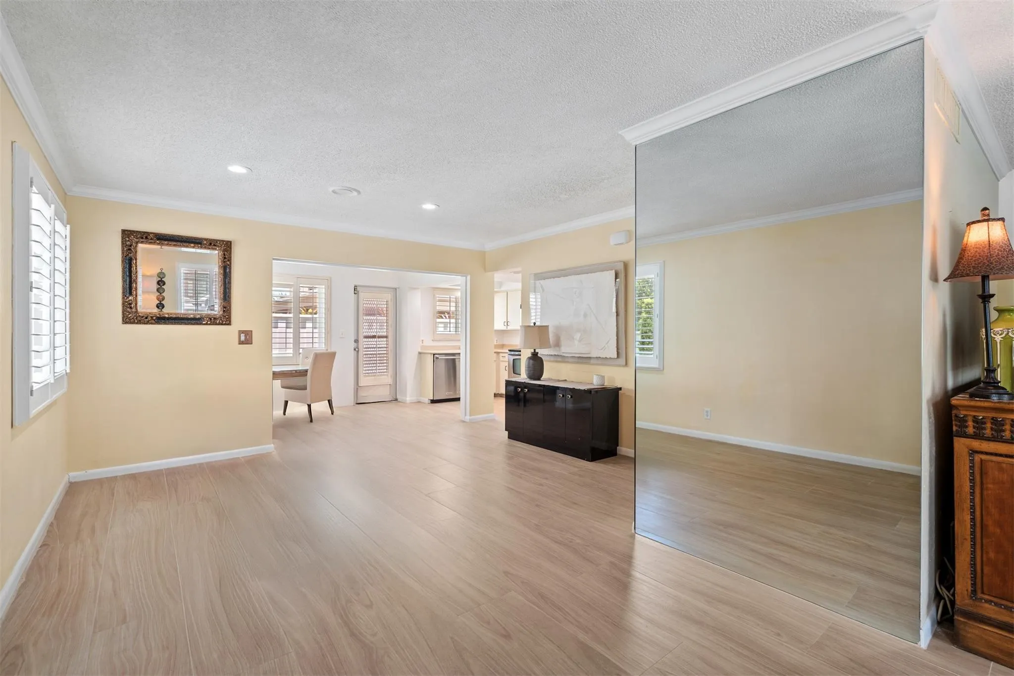 5400 N Ocean Blvd, #1
