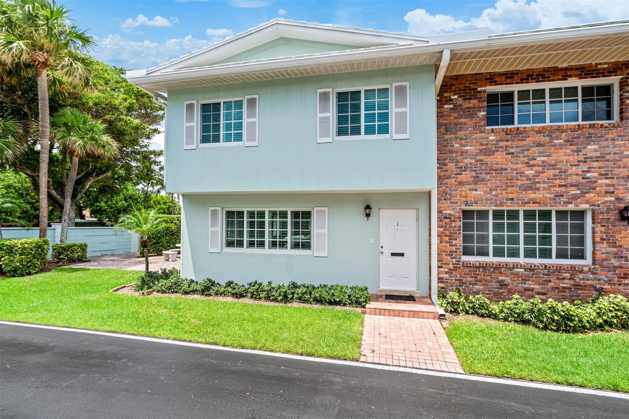 5400 N Ocean Blvd, #1