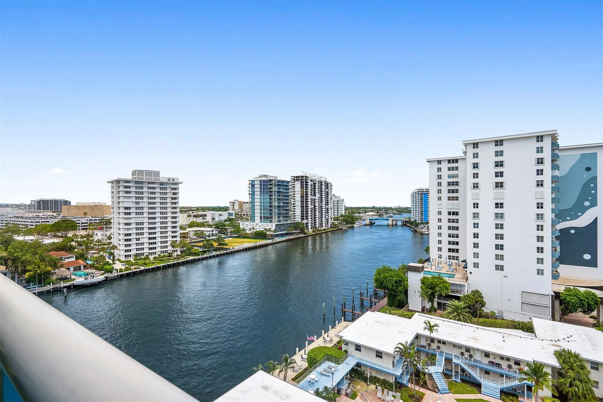 715 Bayshore Dr, #1004