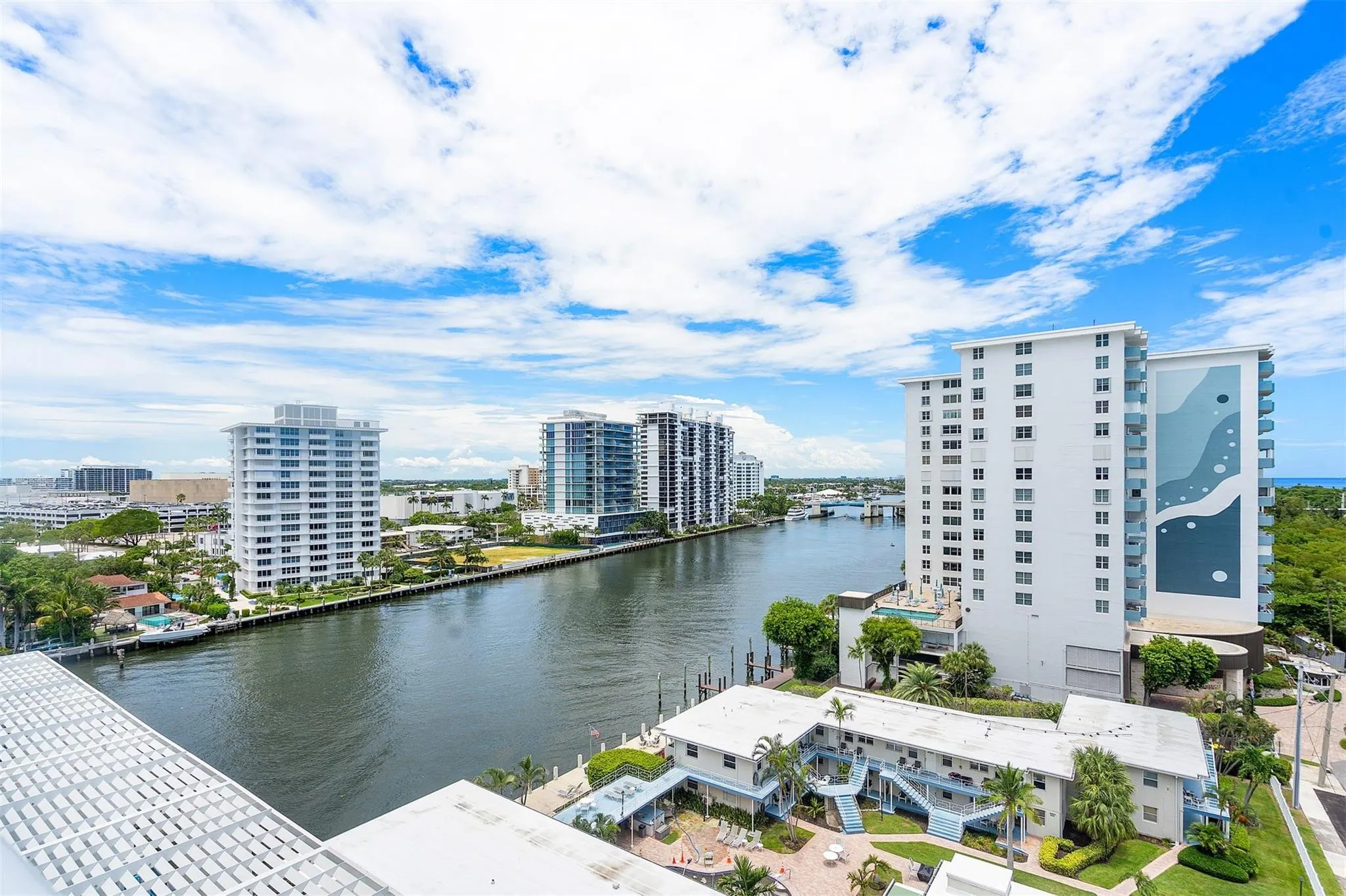 715 Bayshore Dr, #1004
