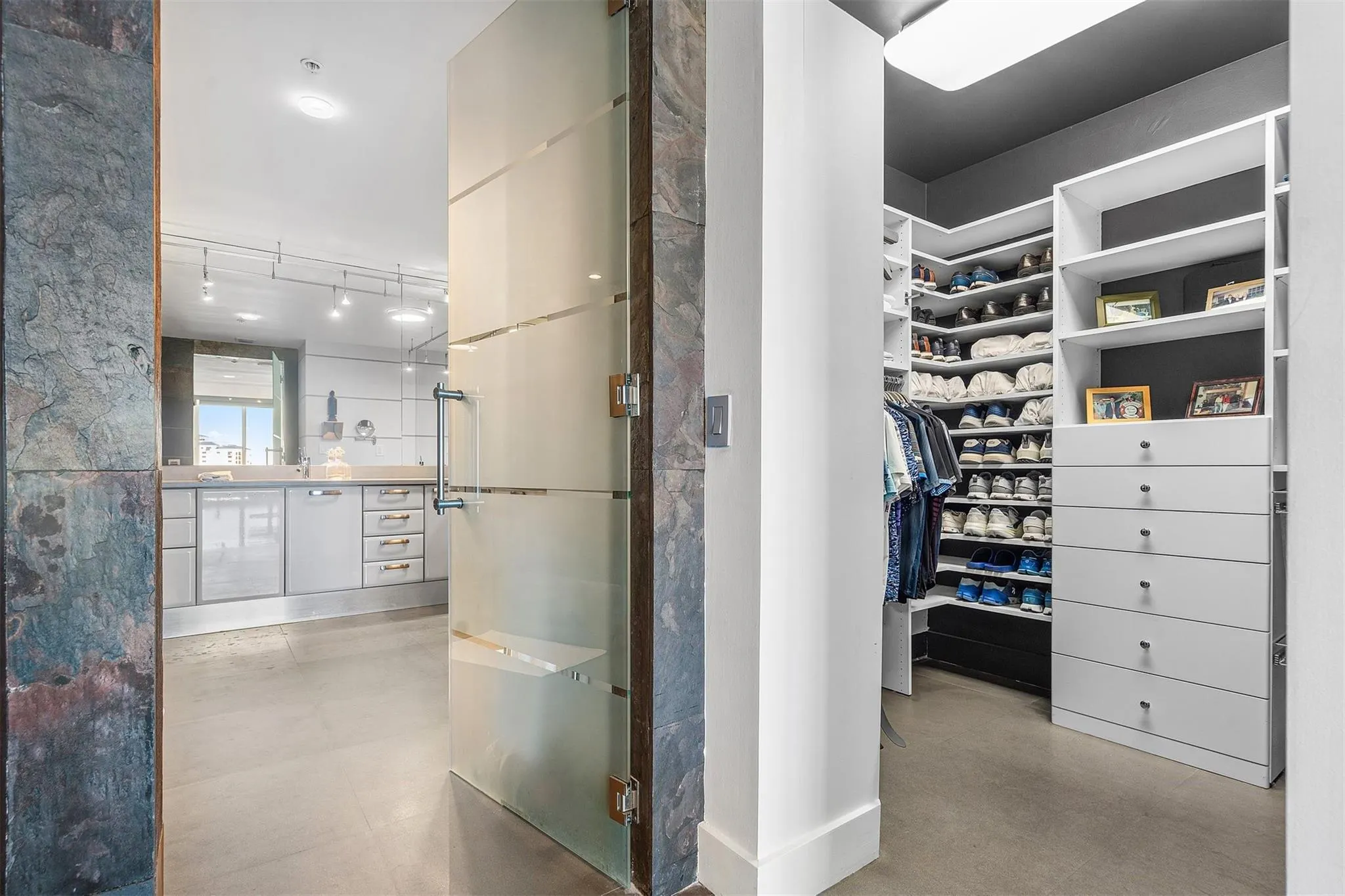 715 Bayshore Dr, #1004