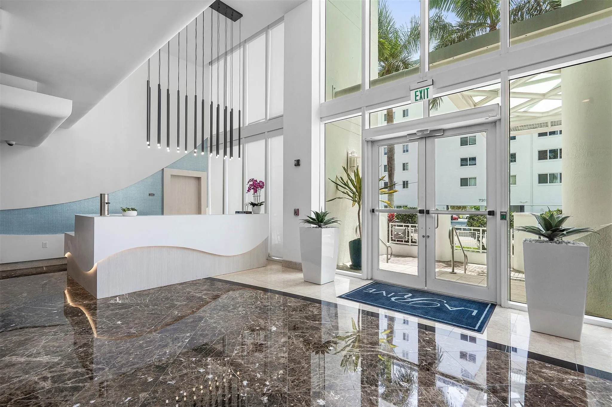 715 Bayshore Dr, #1004
