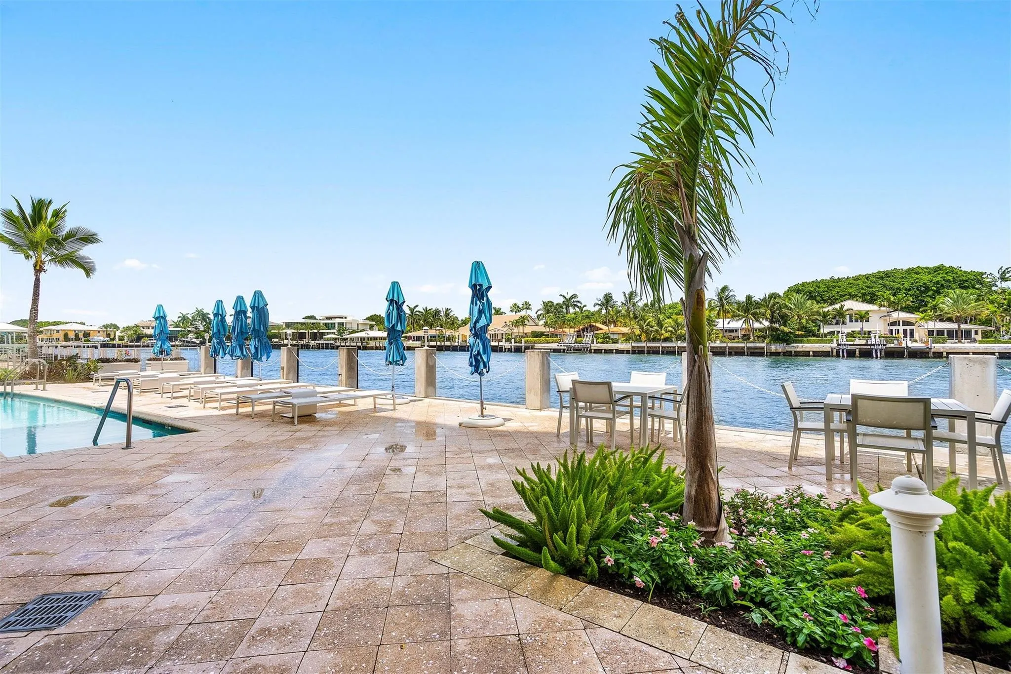715 Bayshore Dr, #1004