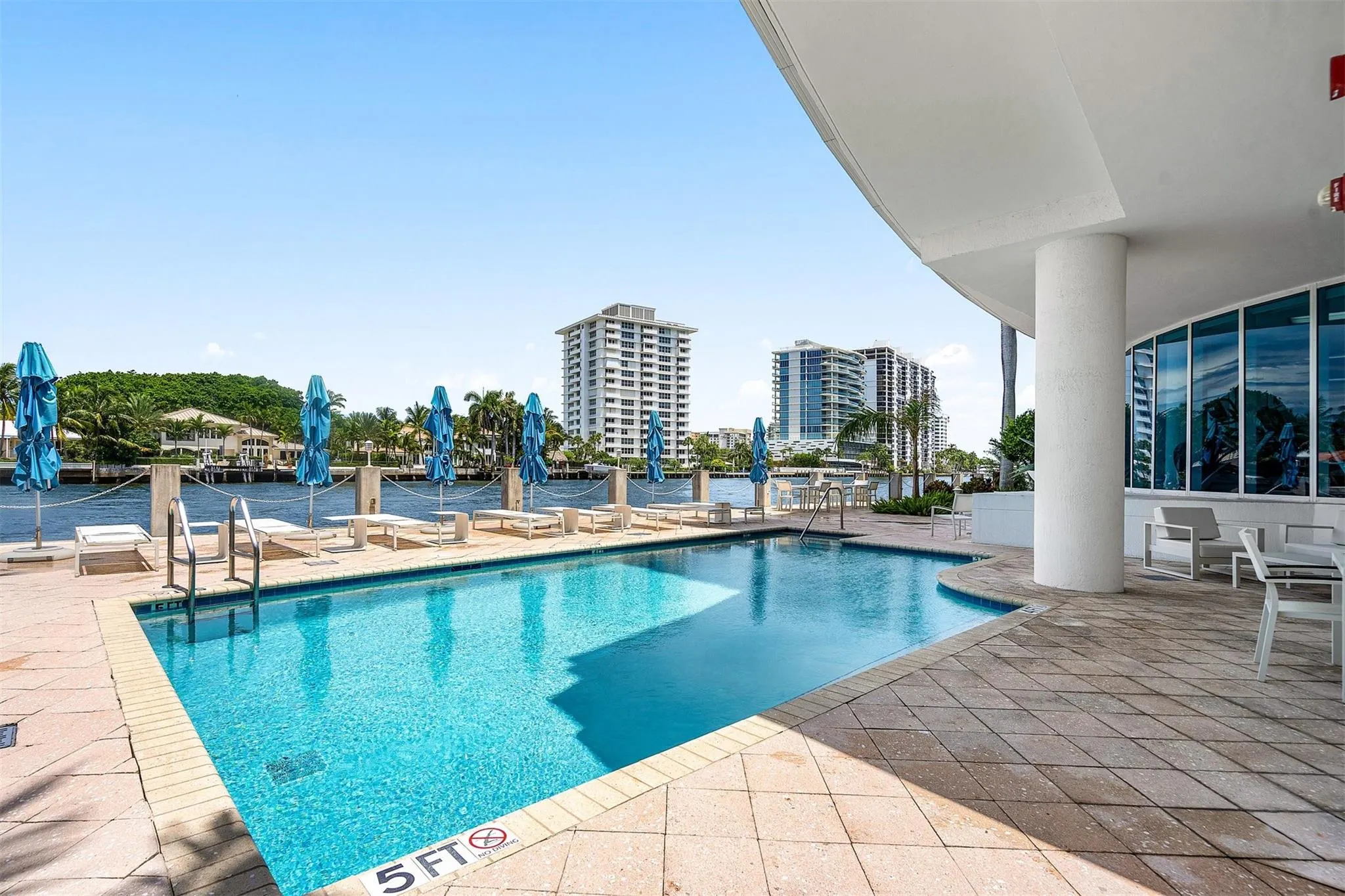 715 Bayshore Dr, #1004