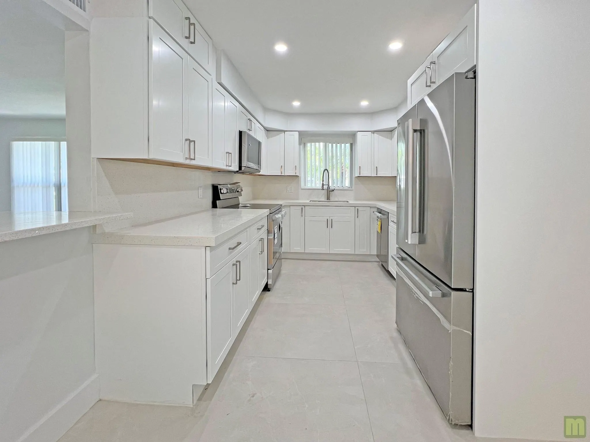 4331 NW 10th St