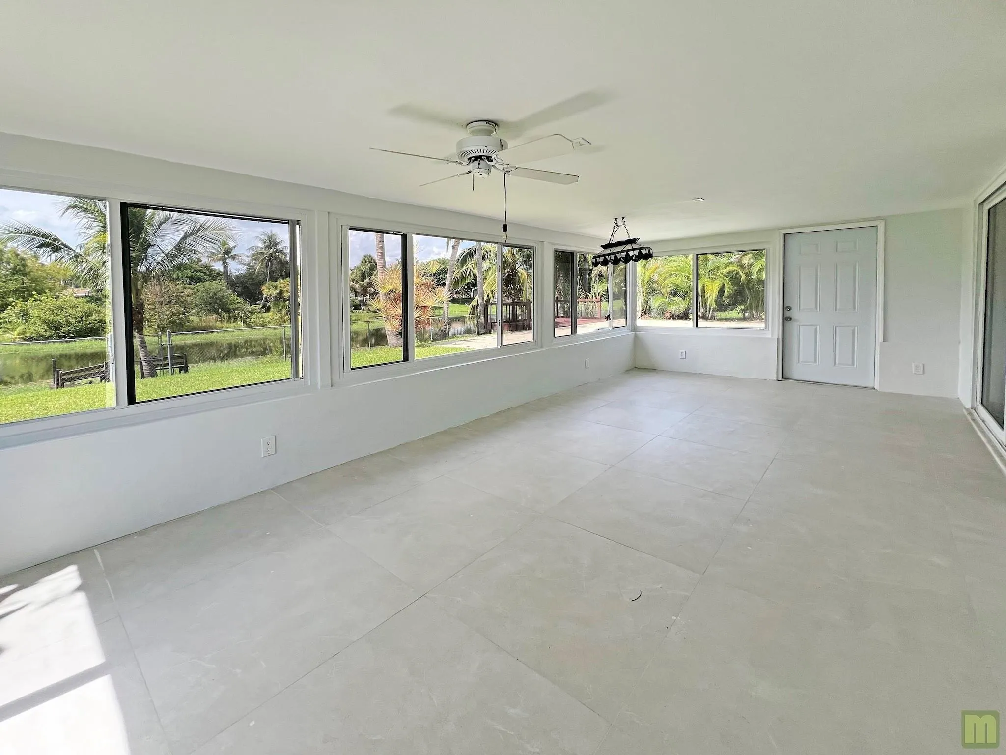 4331 NW 10th St