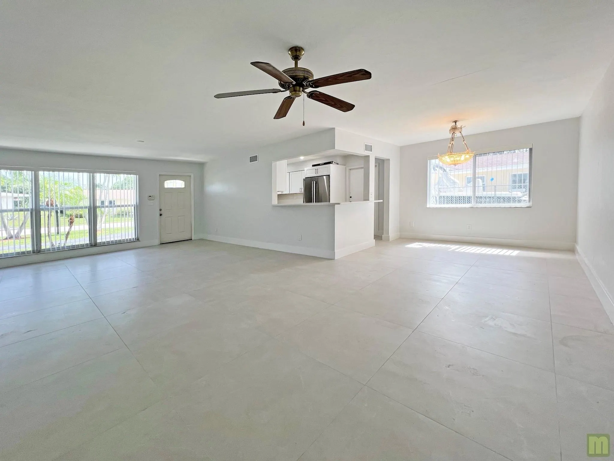 4331 NW 10th St