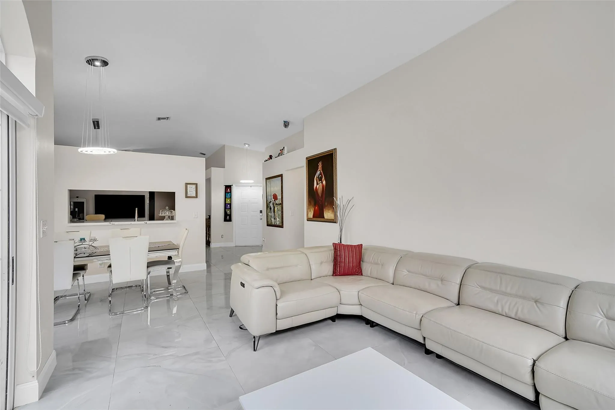 11034 NW 46th Dr
