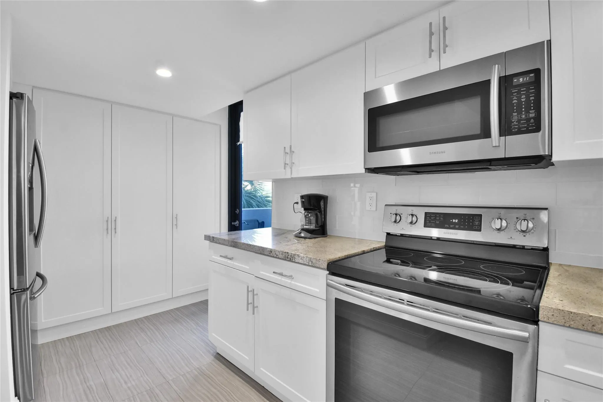 4201 N Ocean Dr, #301