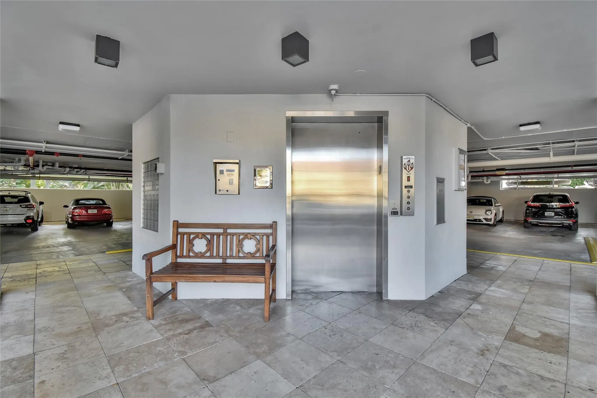 4201 N Ocean Dr, #301