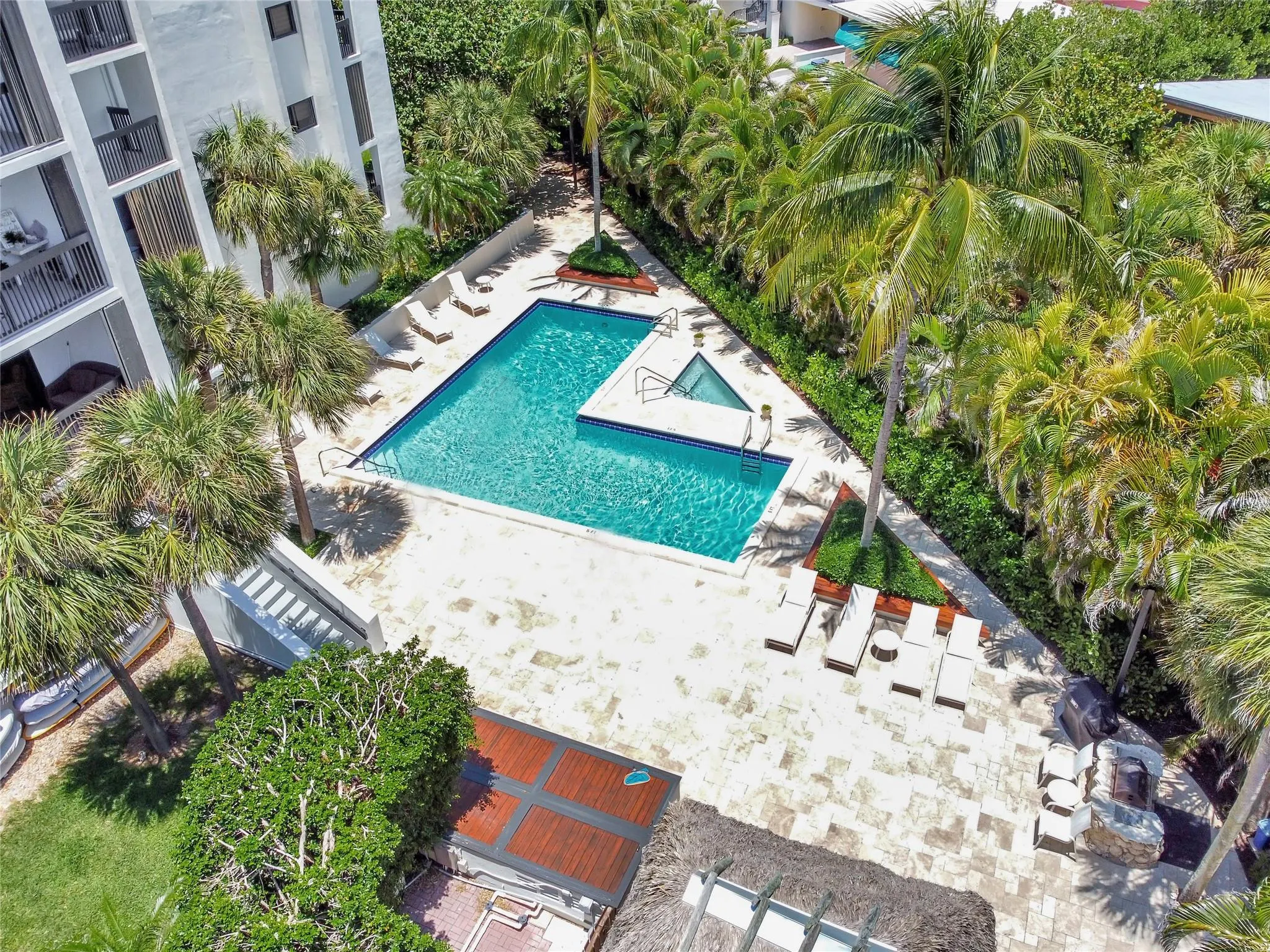 4201 N Ocean Dr, #301