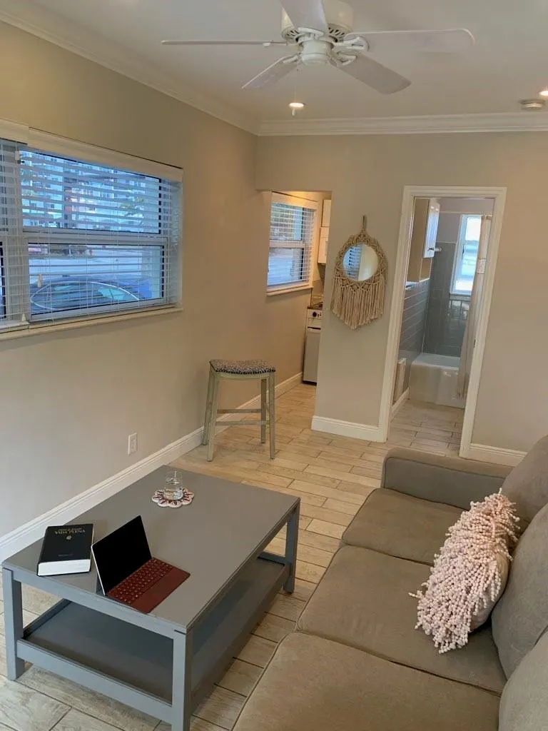 2920 N Ocean Blvd, #1