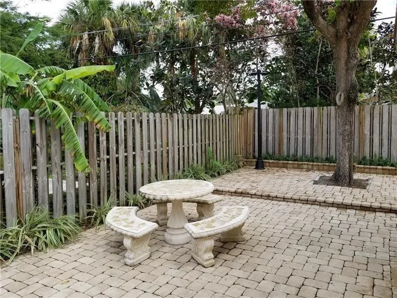 2920 N Ocean Blvd, #1