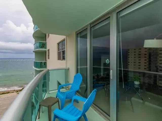 3901 S Ocean Dr, #12b