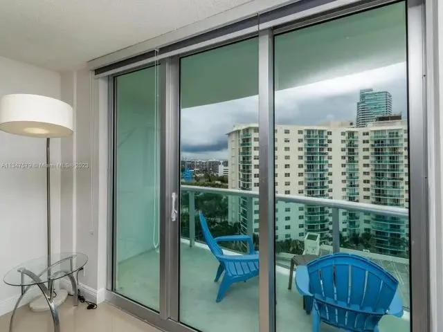 3901 S Ocean Dr, #12b