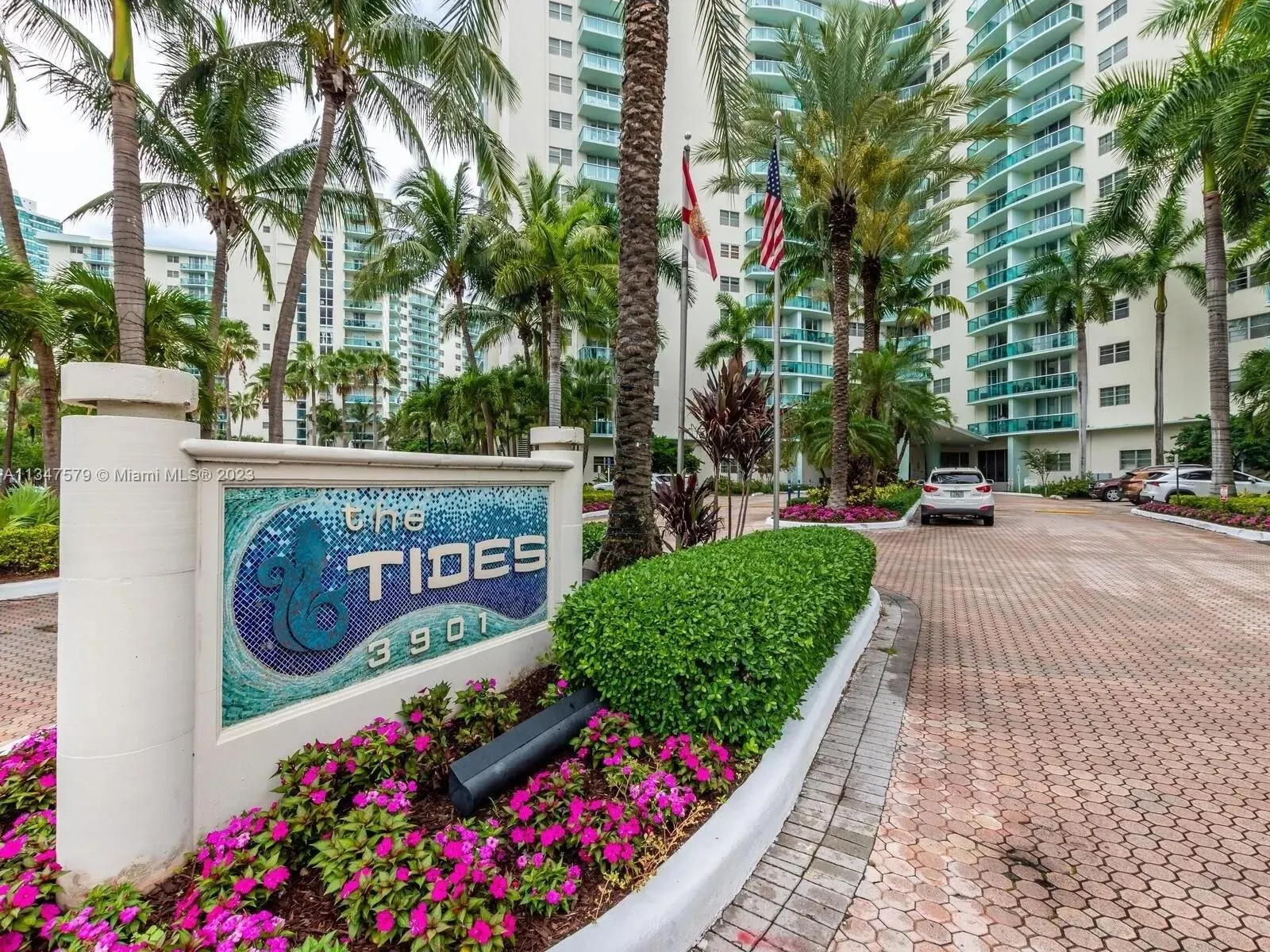 3901 S Ocean Dr, #12b