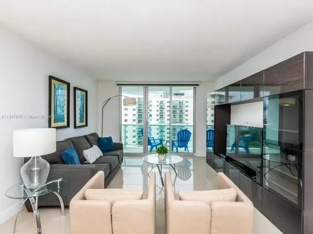 3901 S Ocean Dr, #12b