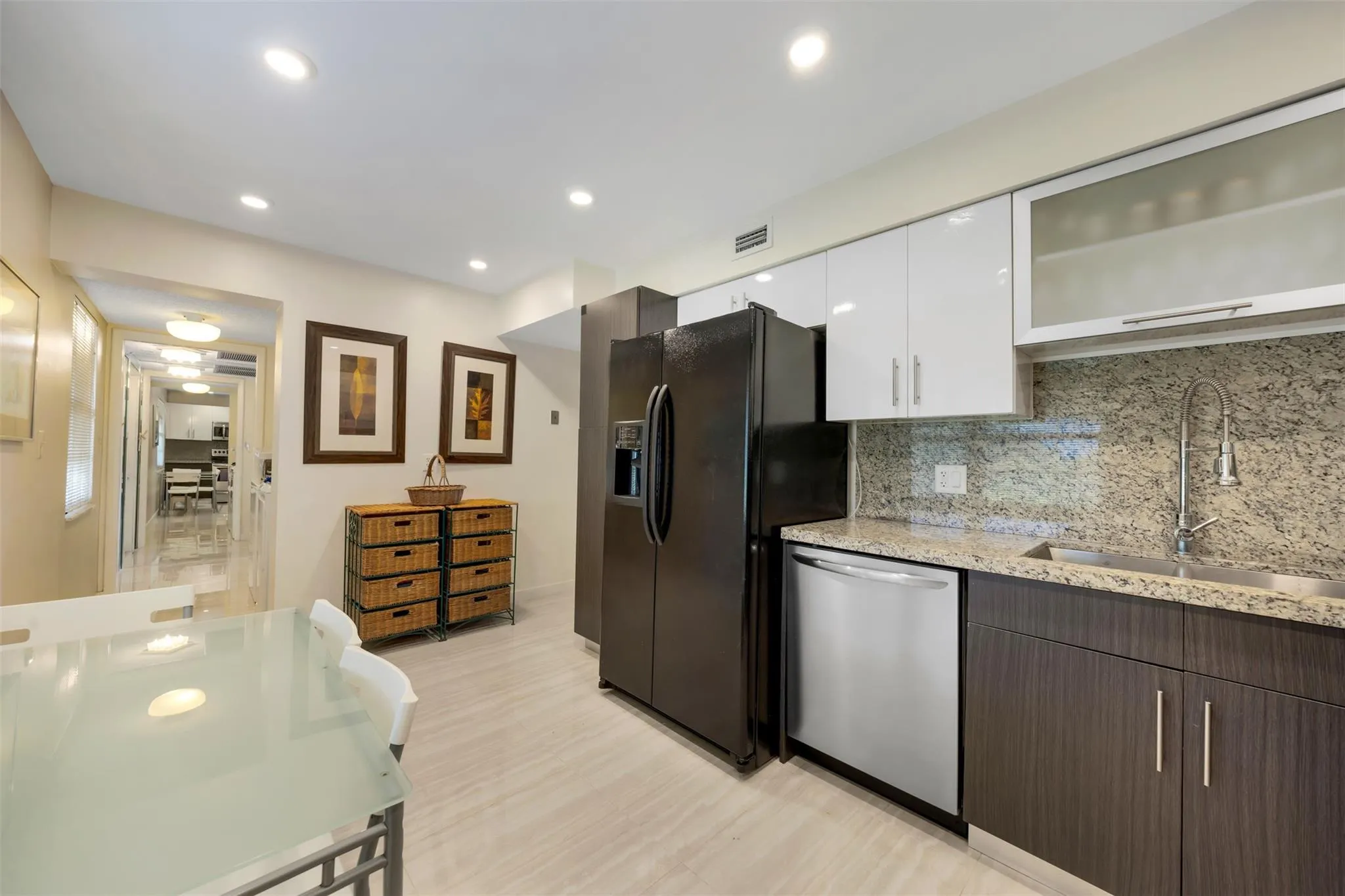 800 Cypress Grove Dr, #402