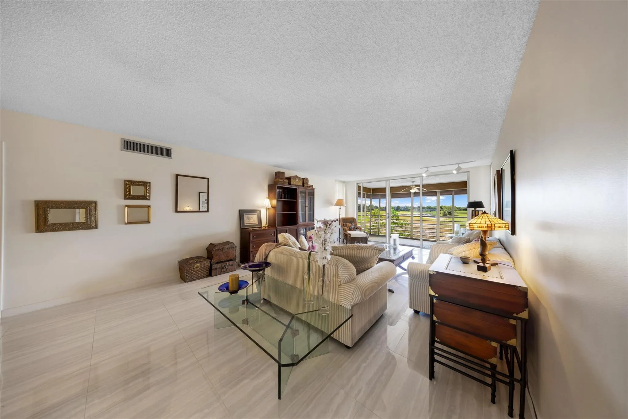 800 Cypress Grove Dr, #402