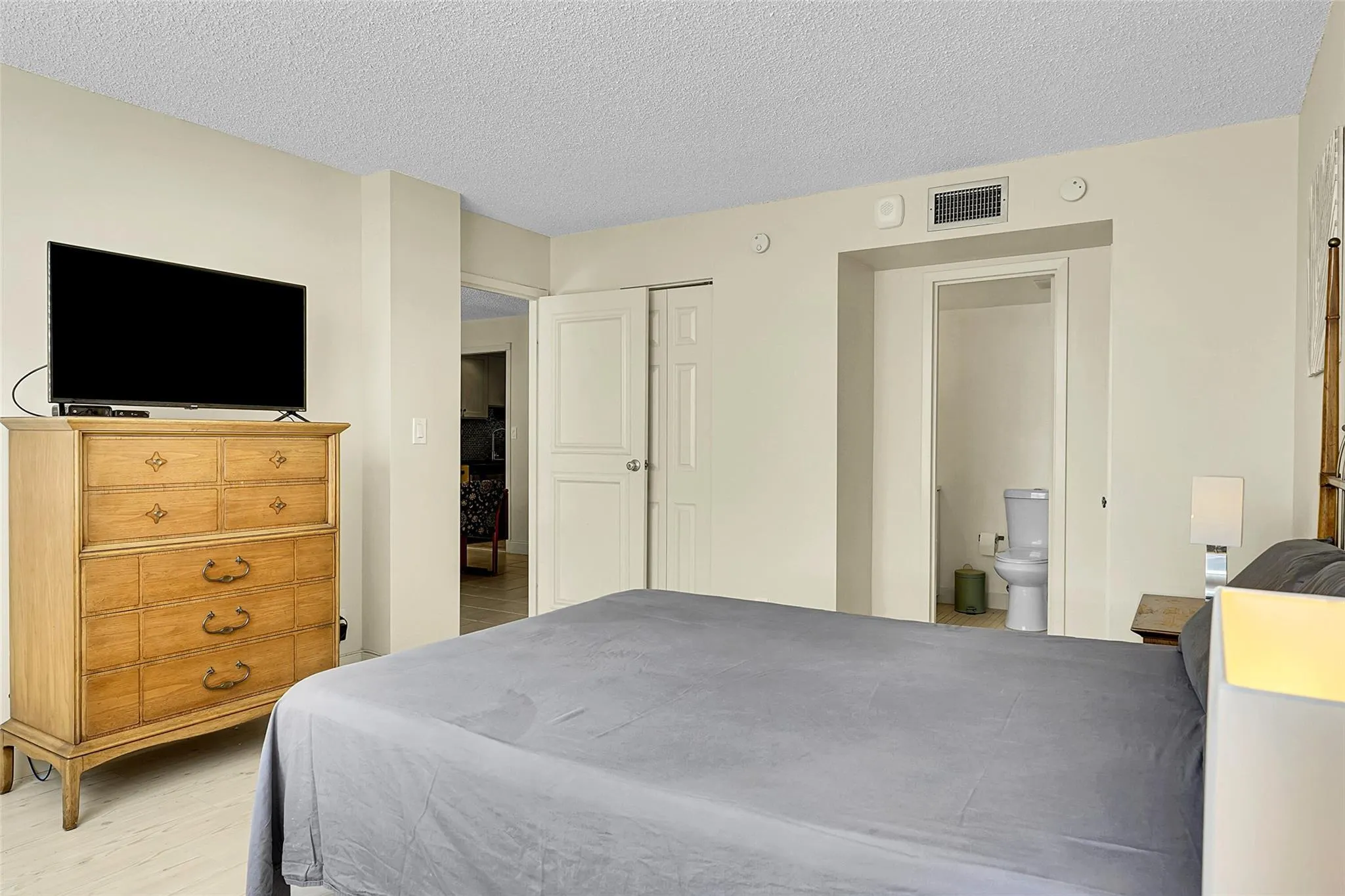 4898 NW 29TH CT, #304