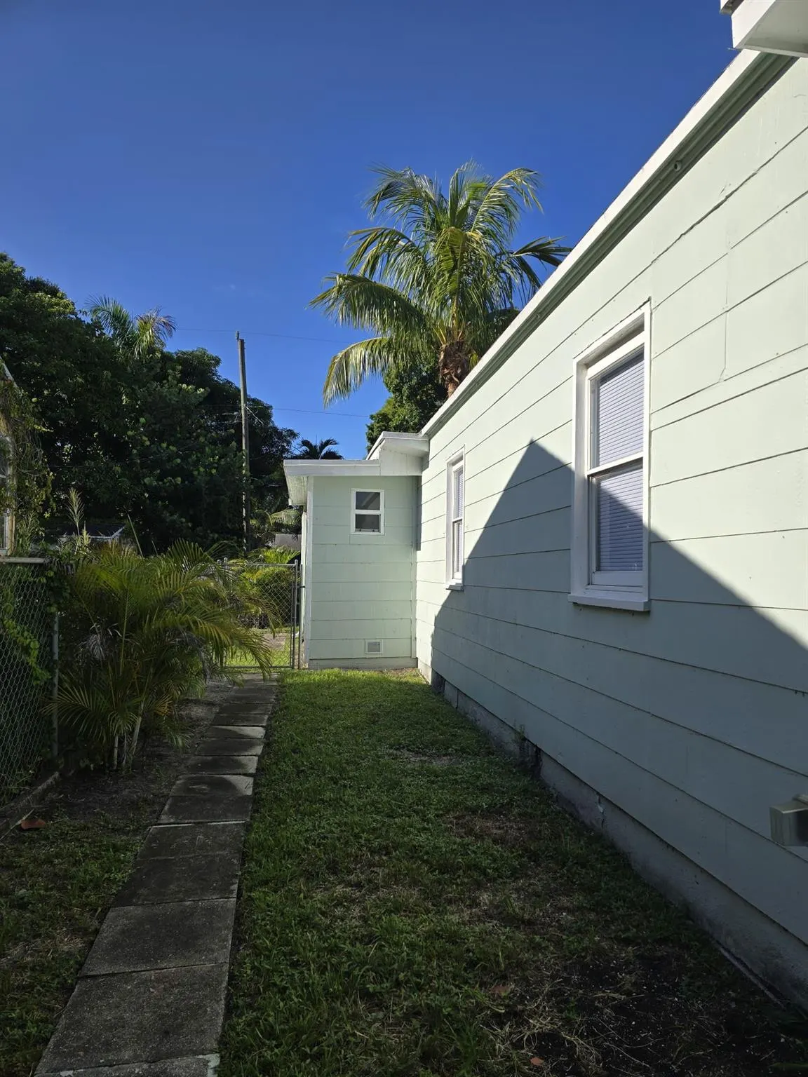 508 SW 11th St