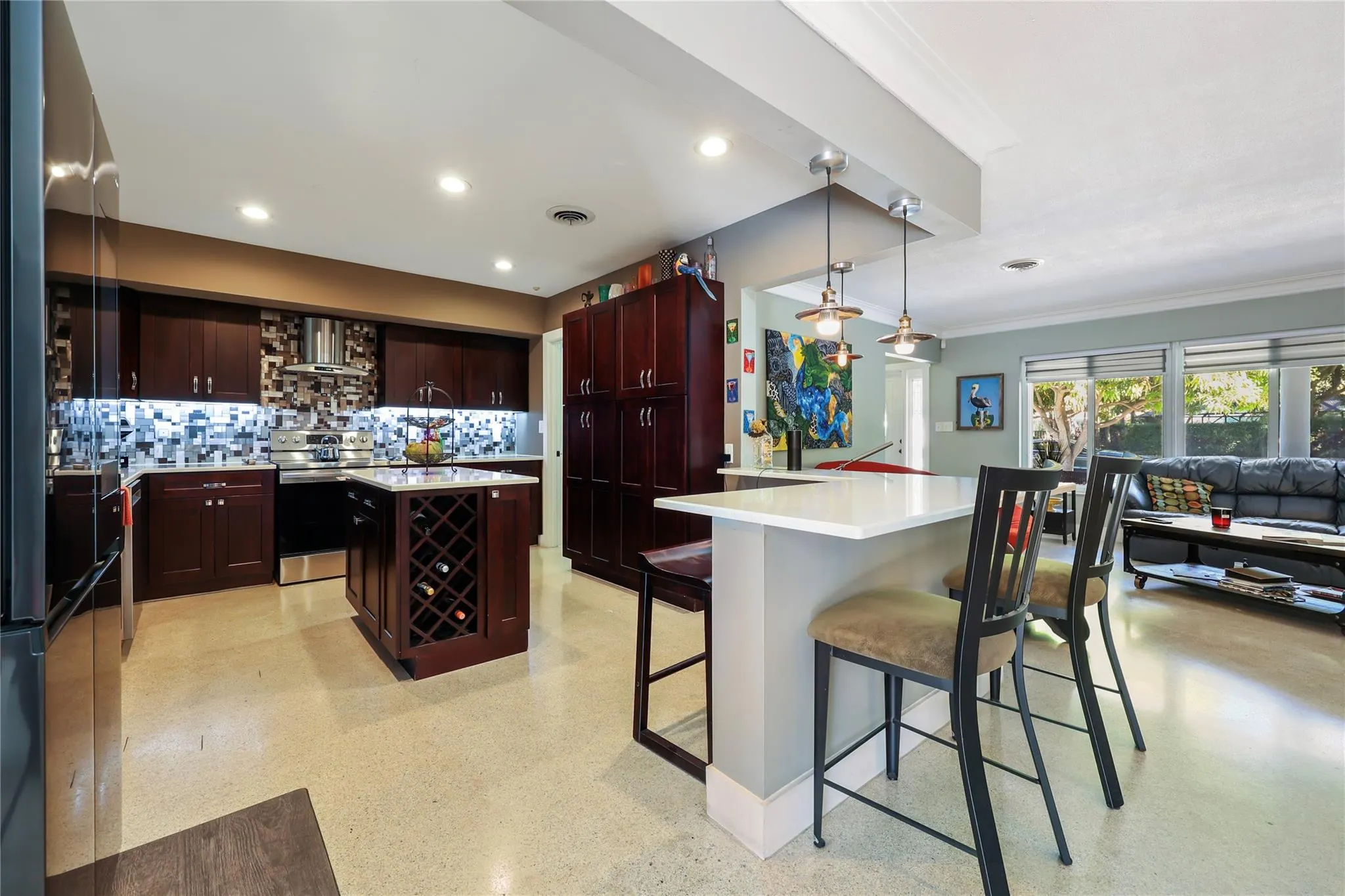 1600 Yale Dr