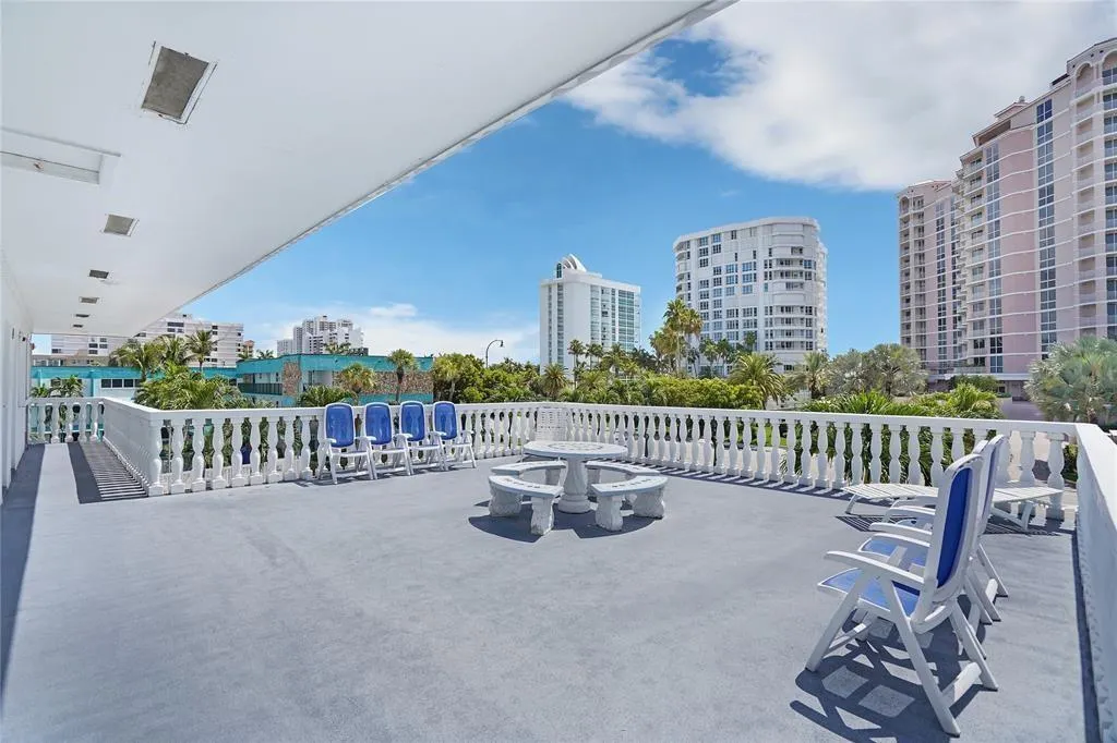 1461 S Ocean Blvd, #313