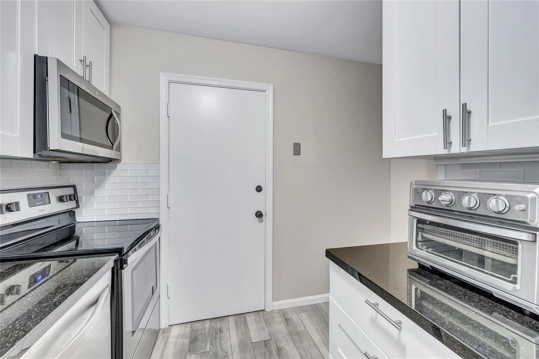 2270 NE 68th Street, #1927