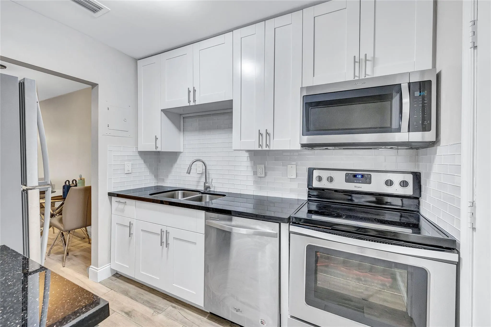 2270 NE 68th Street, #1927