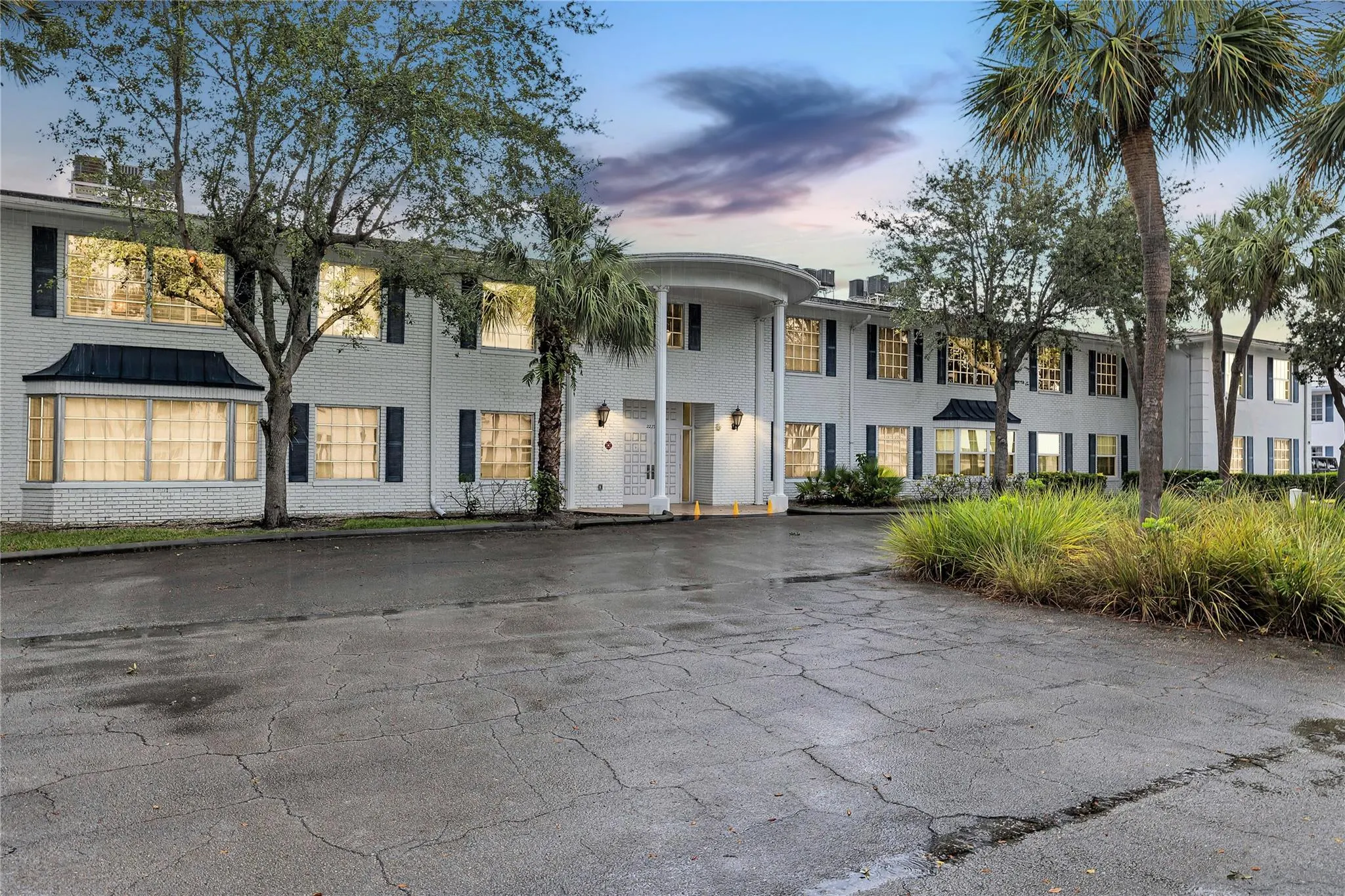 2270 NE 68th Street, #1927
