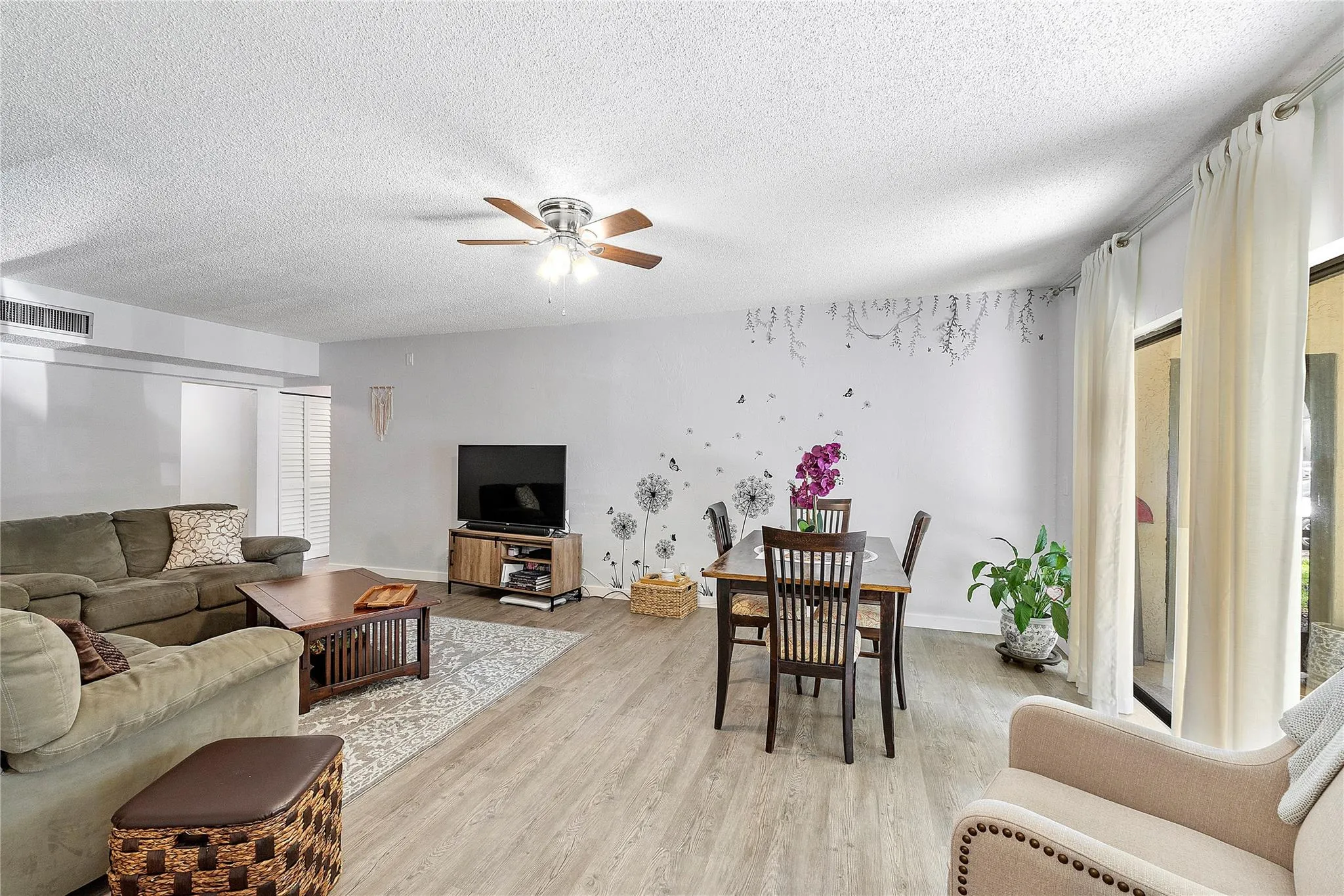 6328 W Longboat Ln W, #104