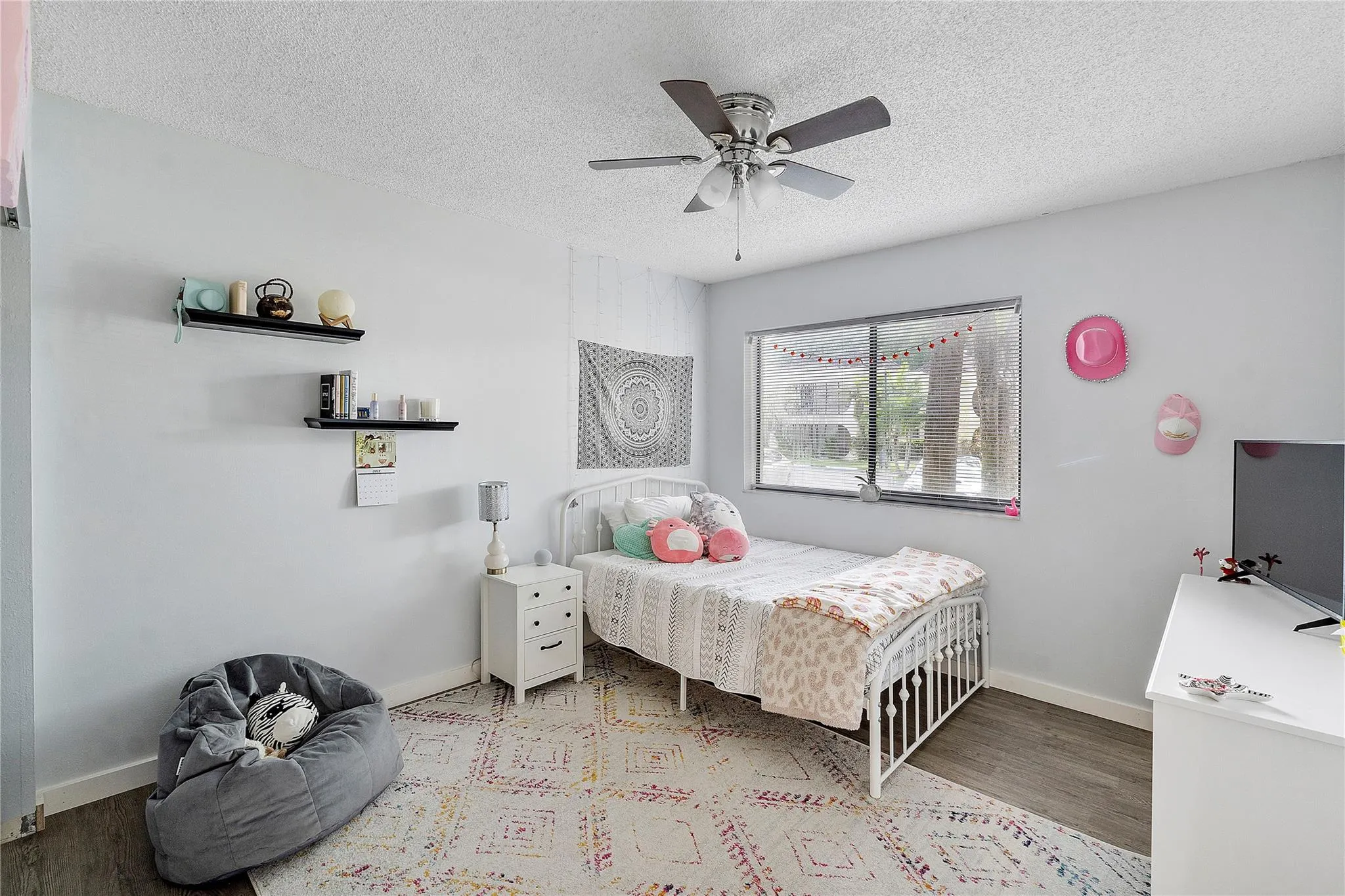 6328 W Longboat Ln W, #104