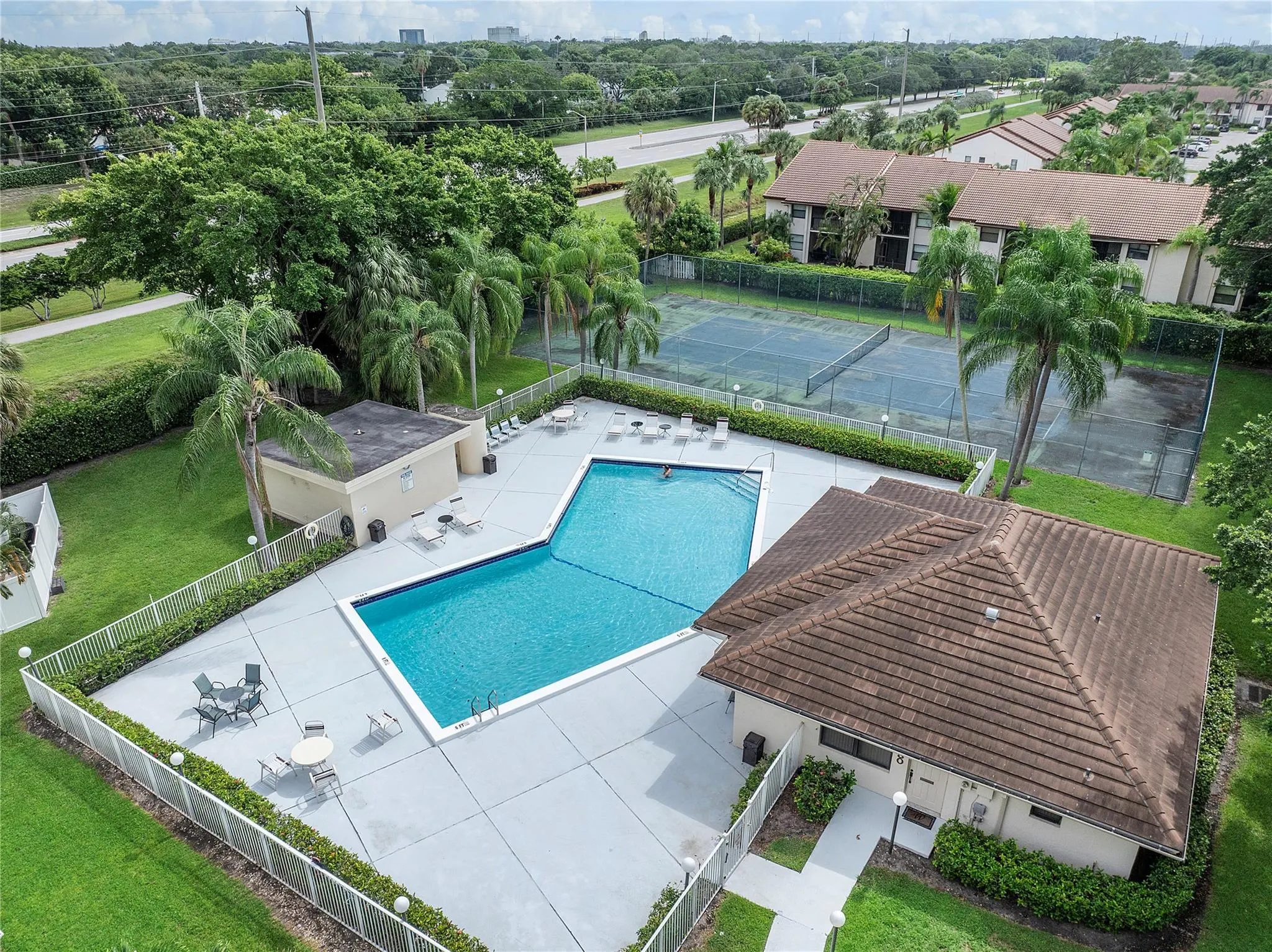 6328 W Longboat Ln W, #104