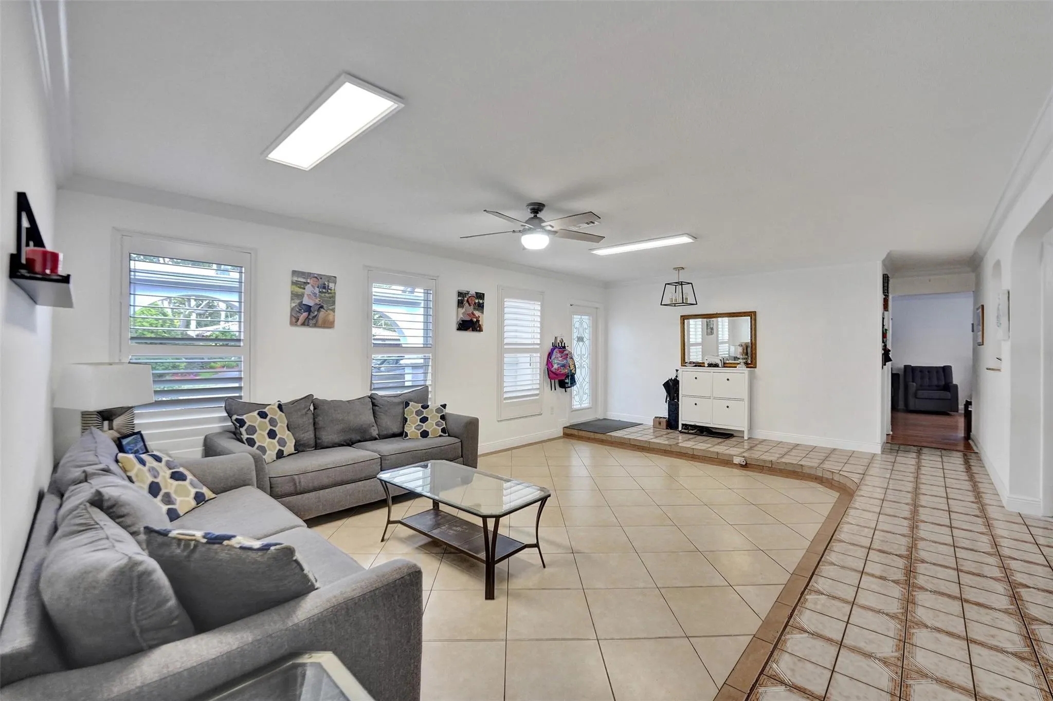 3611 N 33rd Ter