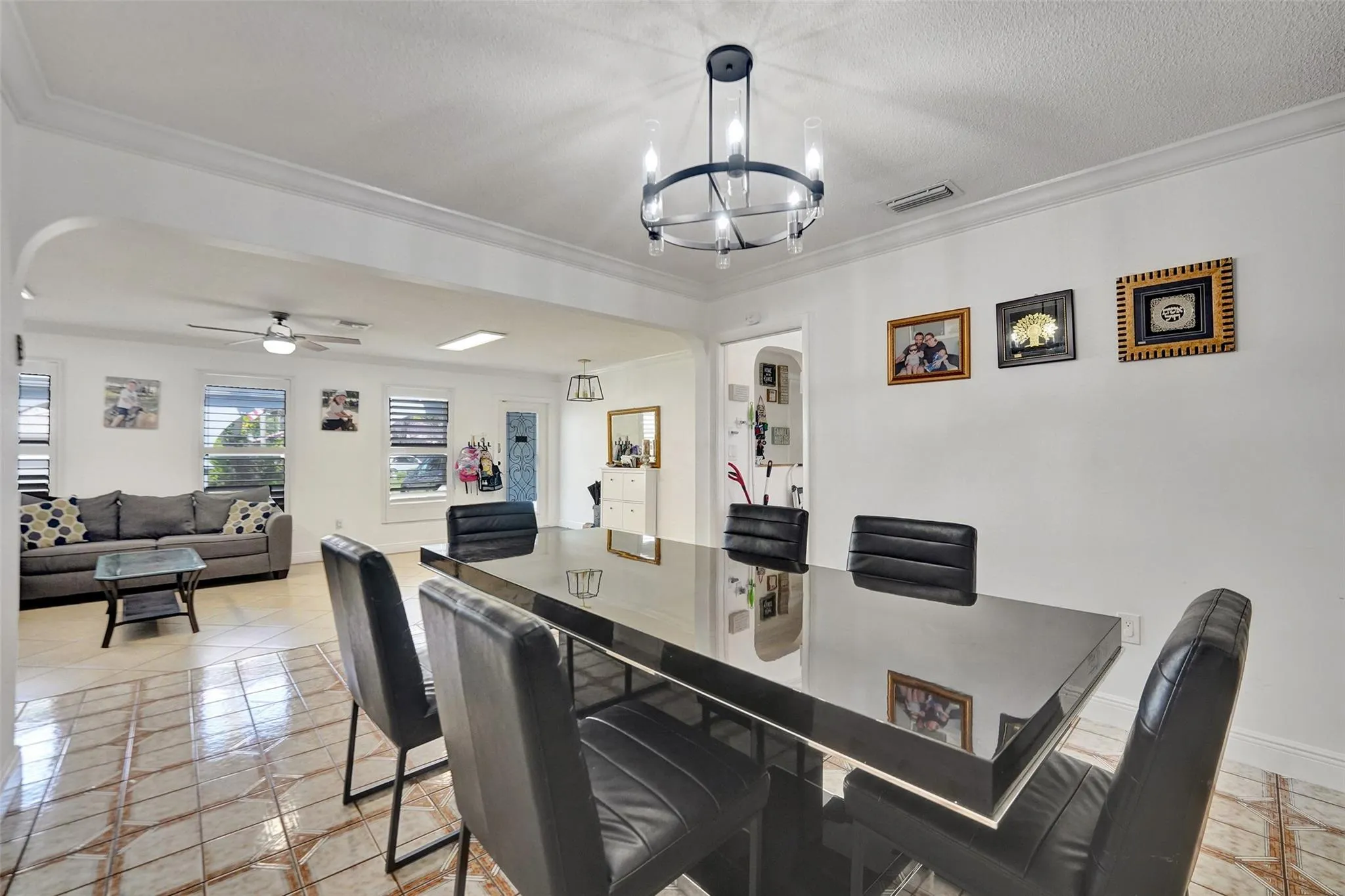 3611 N 33rd Ter