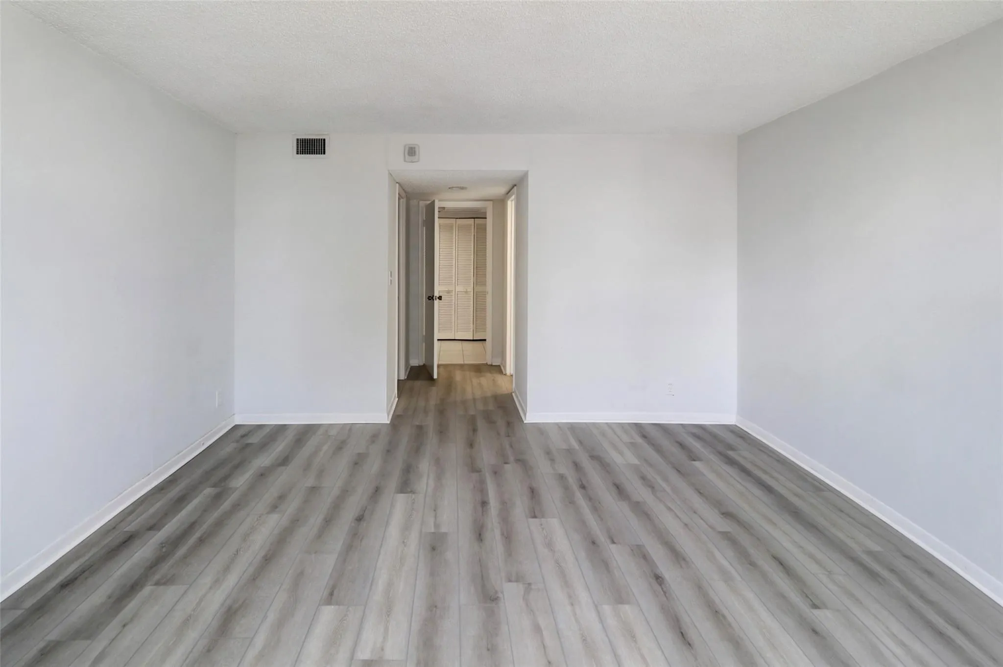 1912 S Ocean Dr, #10B