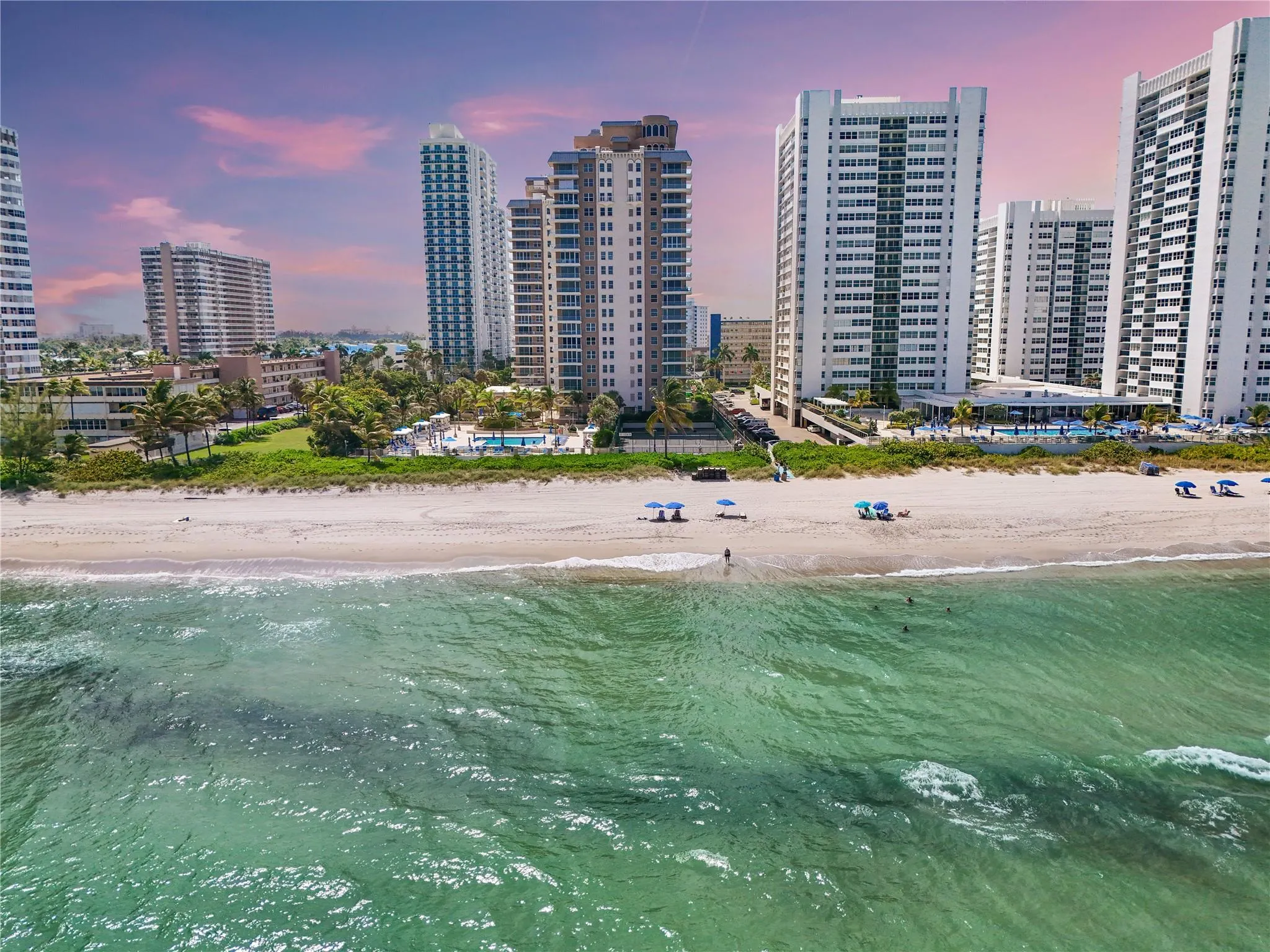 1912 S Ocean Dr, #10B