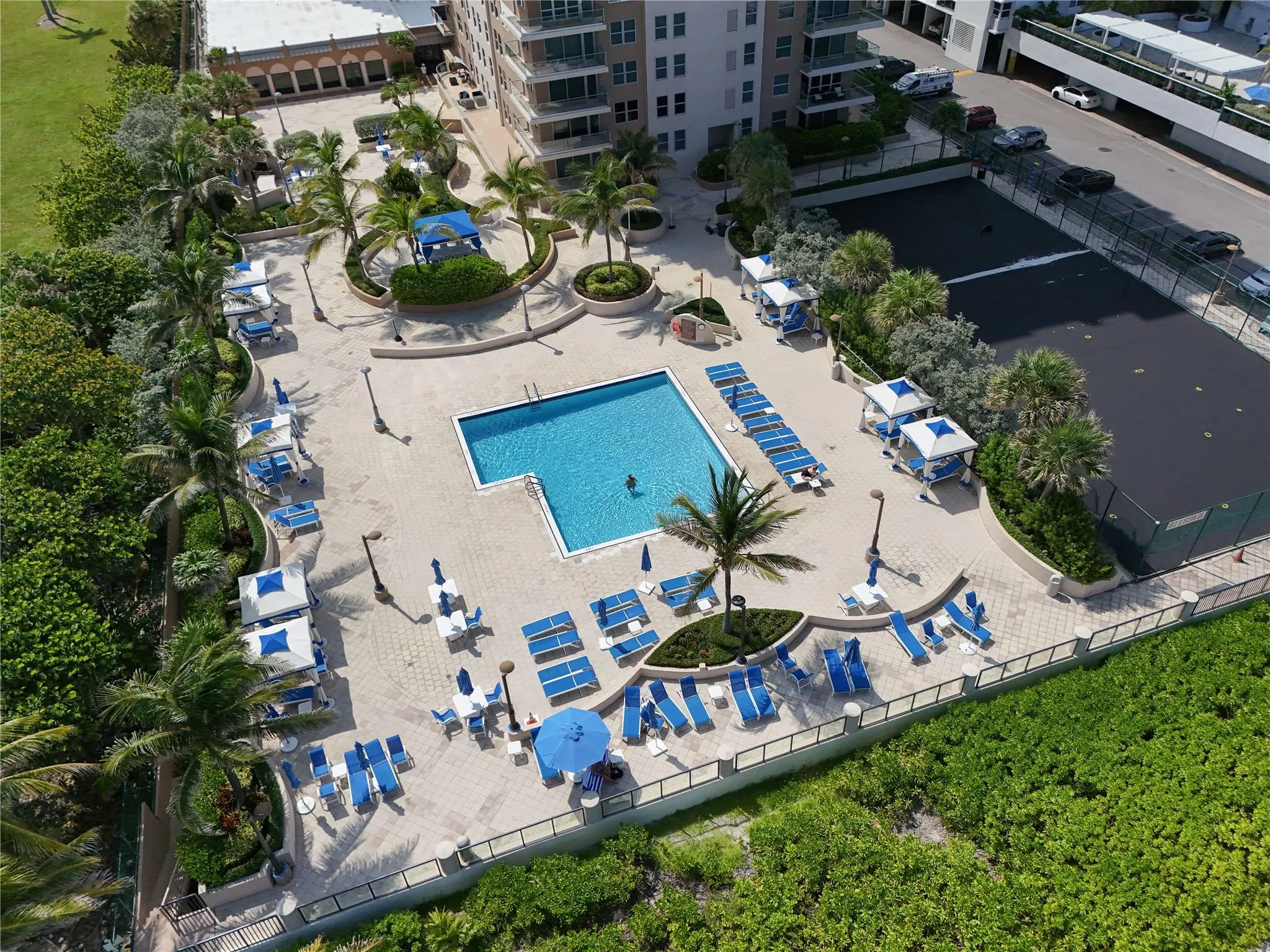 1912 S Ocean Dr, #10B