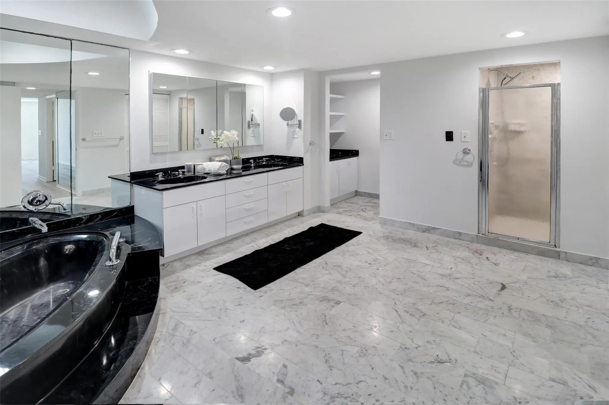 1912 S Ocean Dr, #10B