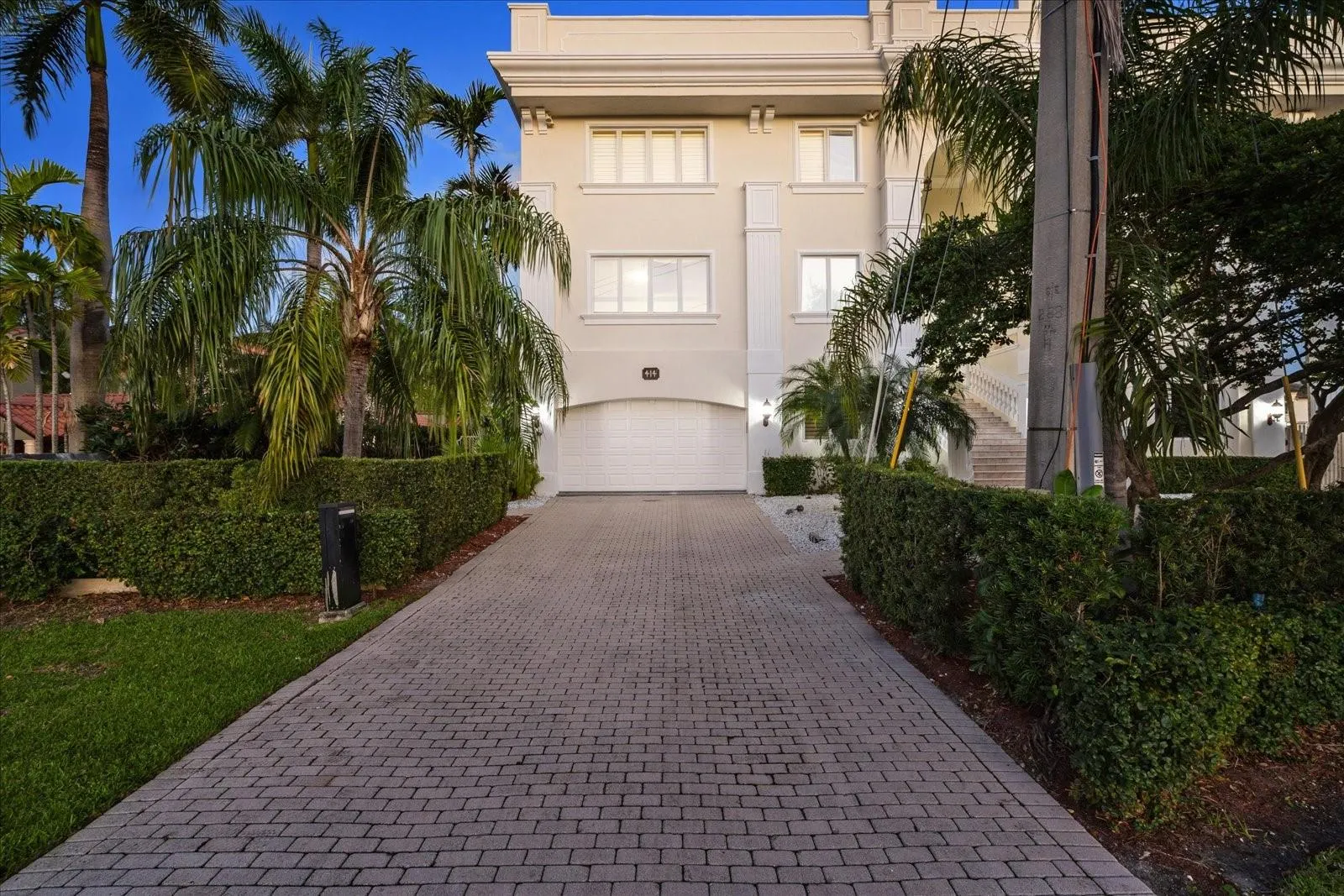 414 RIVIERA ISLE