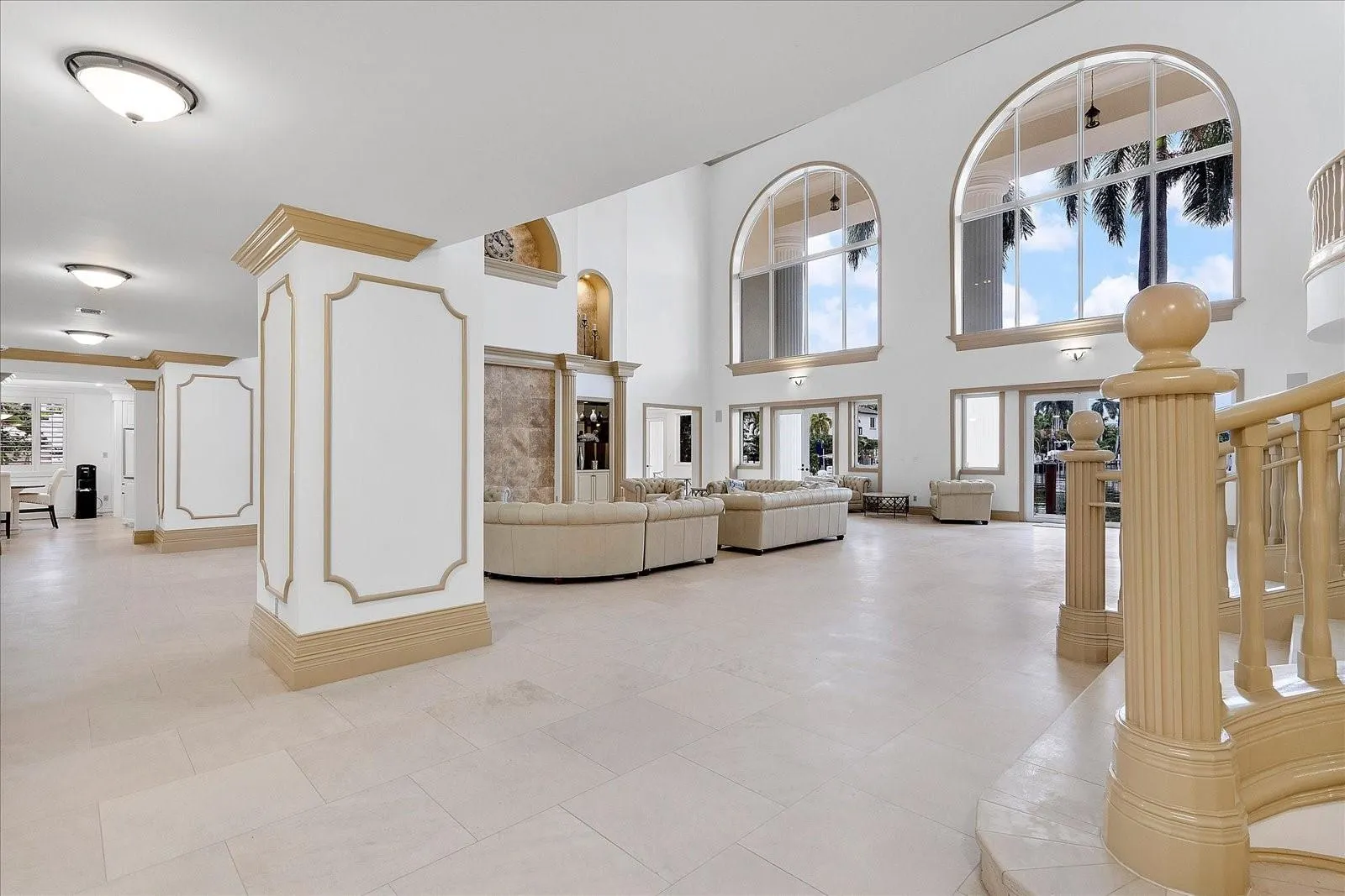 414 RIVIERA ISLE