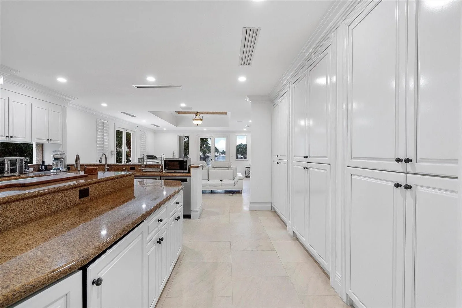 414 RIVIERA ISLE