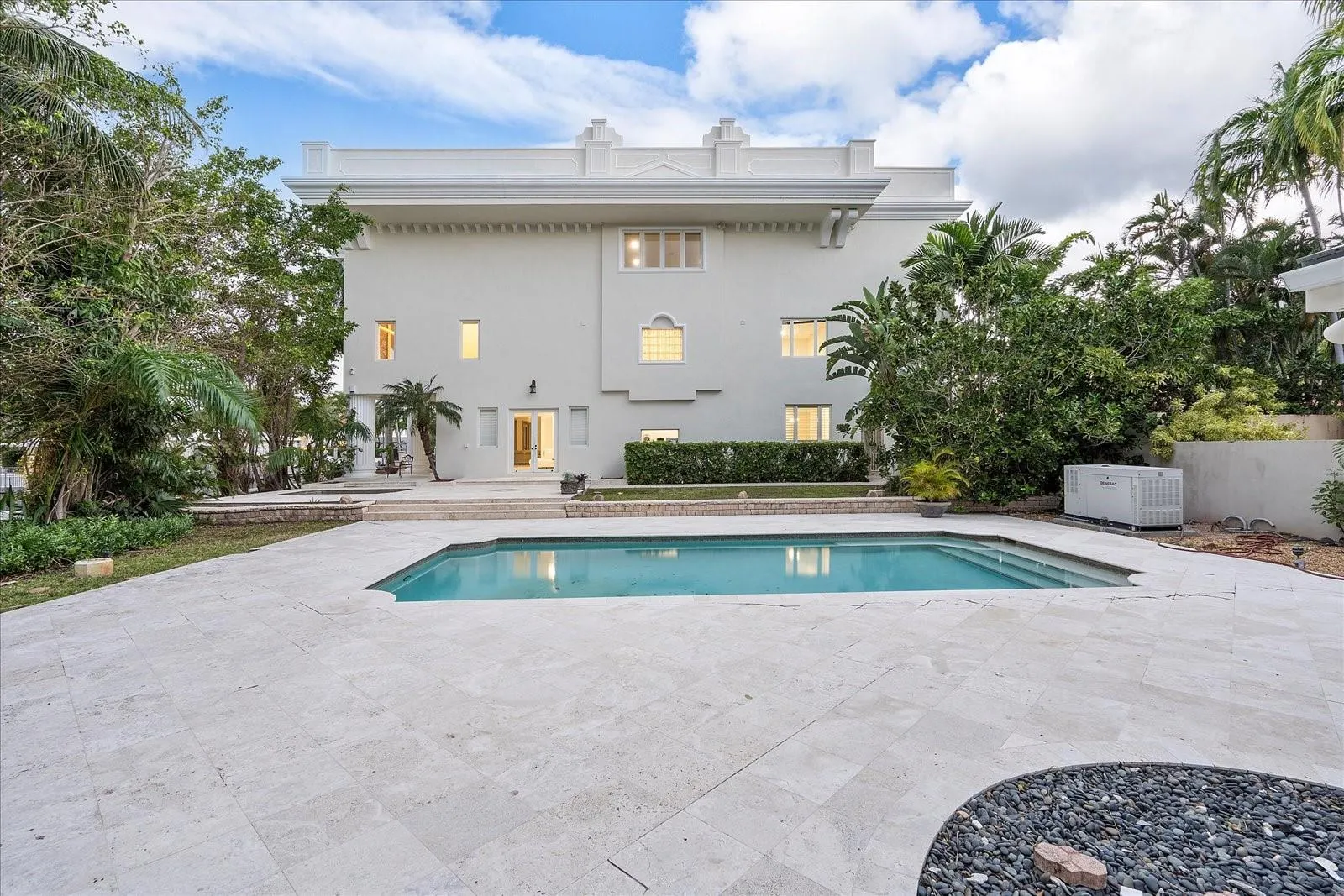 414 RIVIERA ISLE