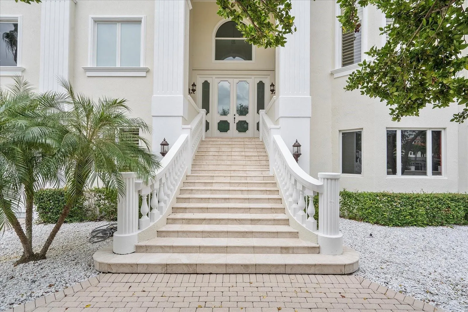 414 RIVIERA ISLE