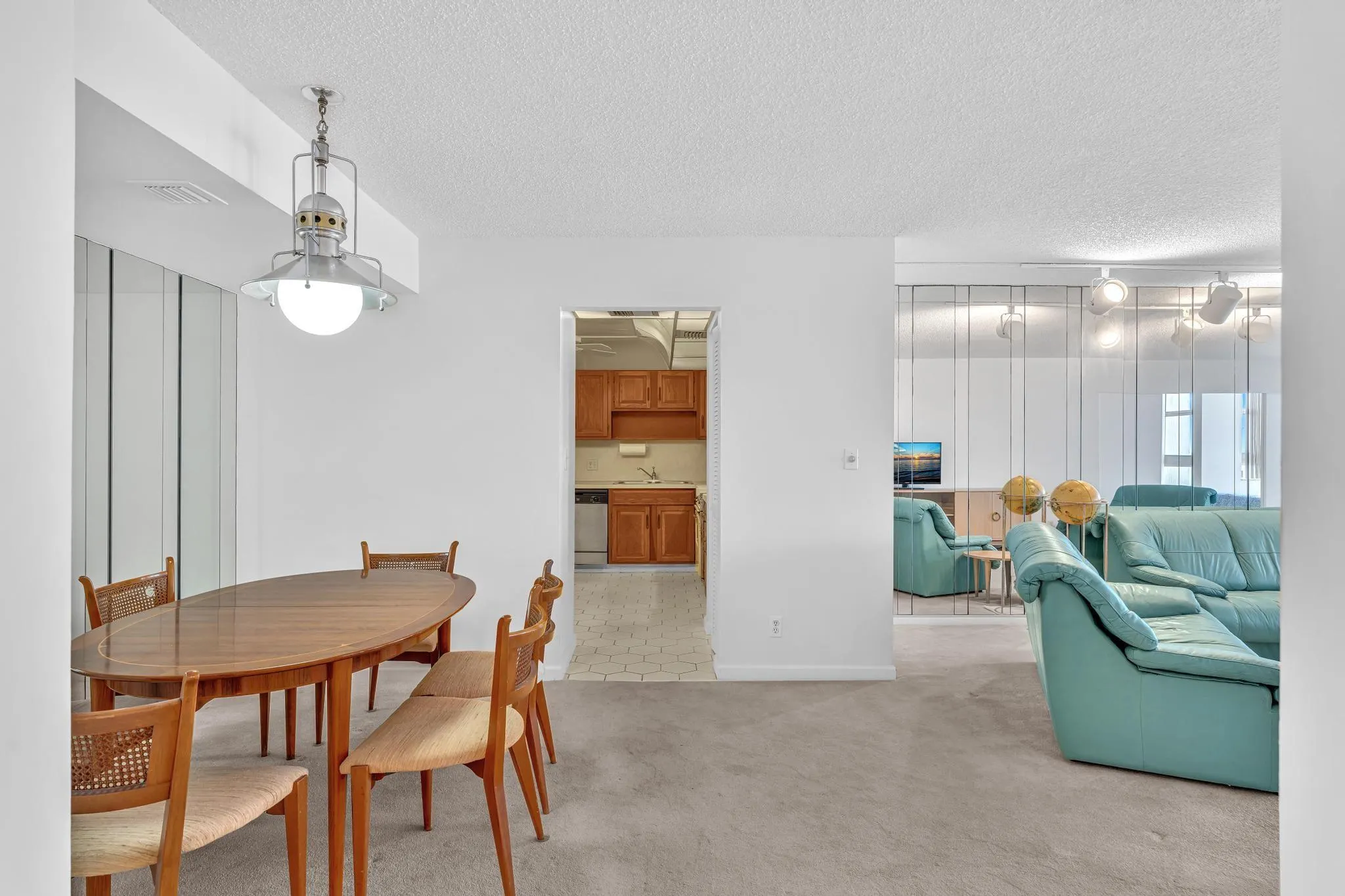 1370 S Ocean Blvd, #1107