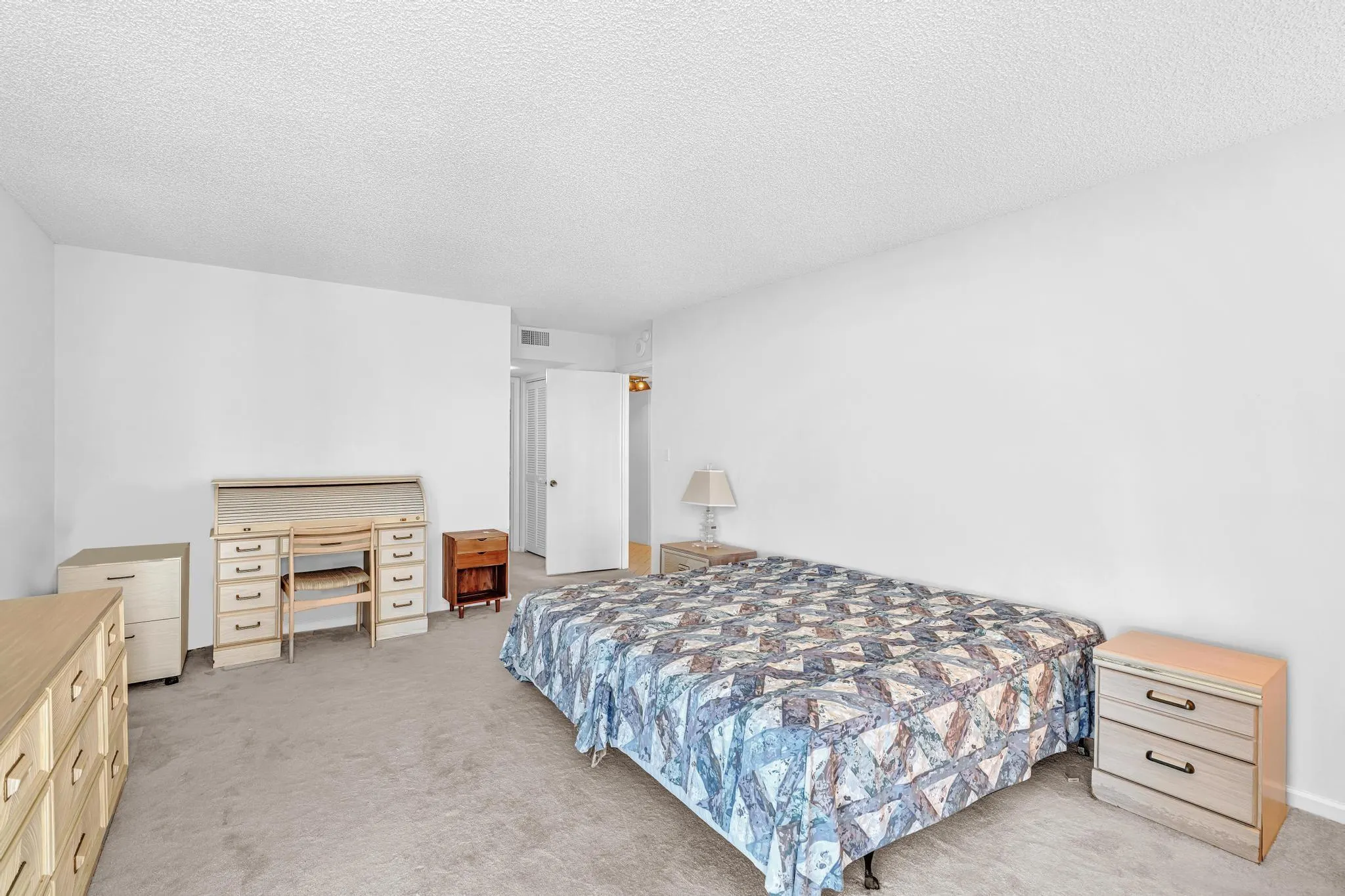 1370 S Ocean Blvd, #1107